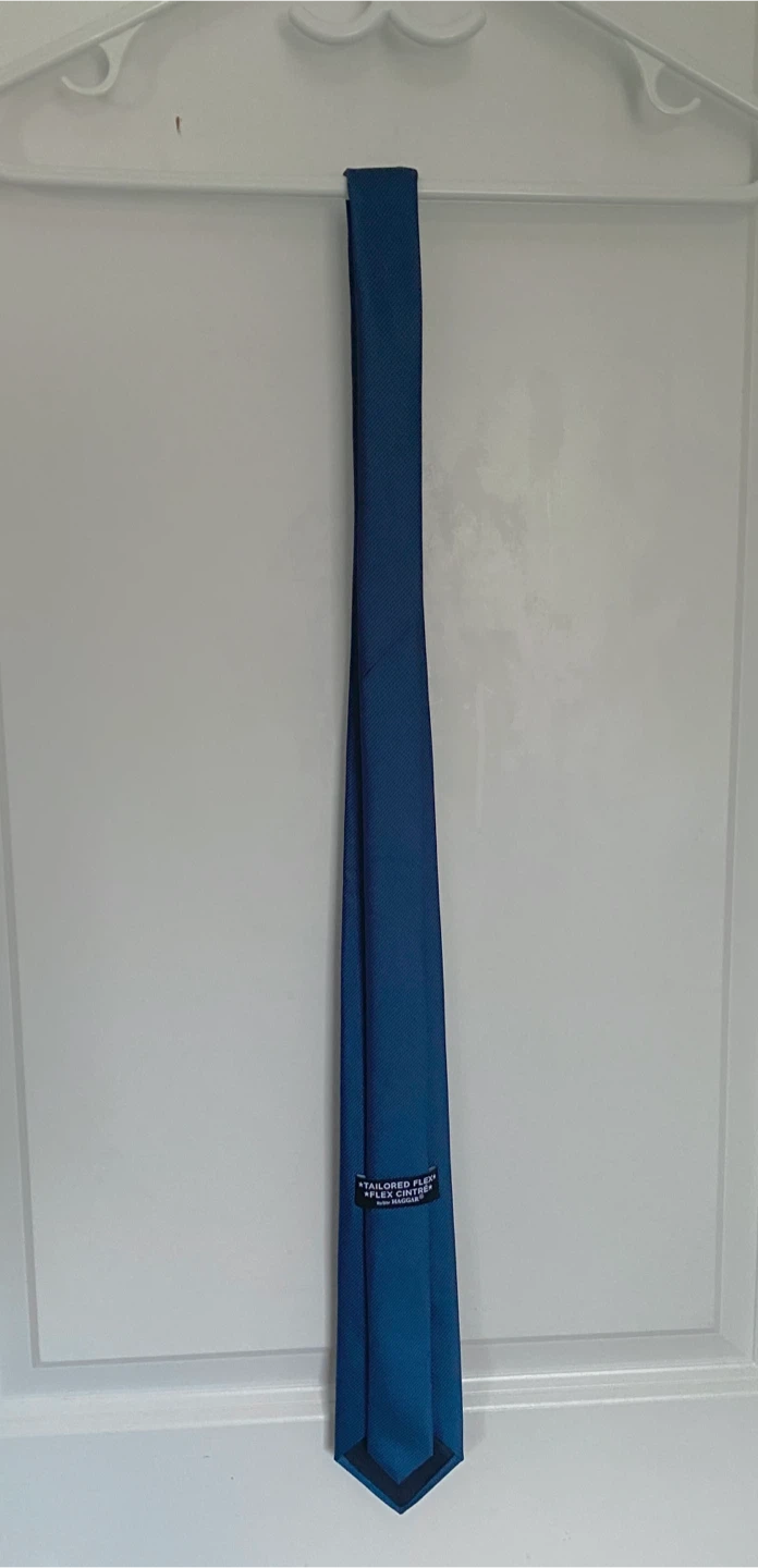 Haggar Tailored Flex Blue Tie – Textured – Good Condition - photo 3