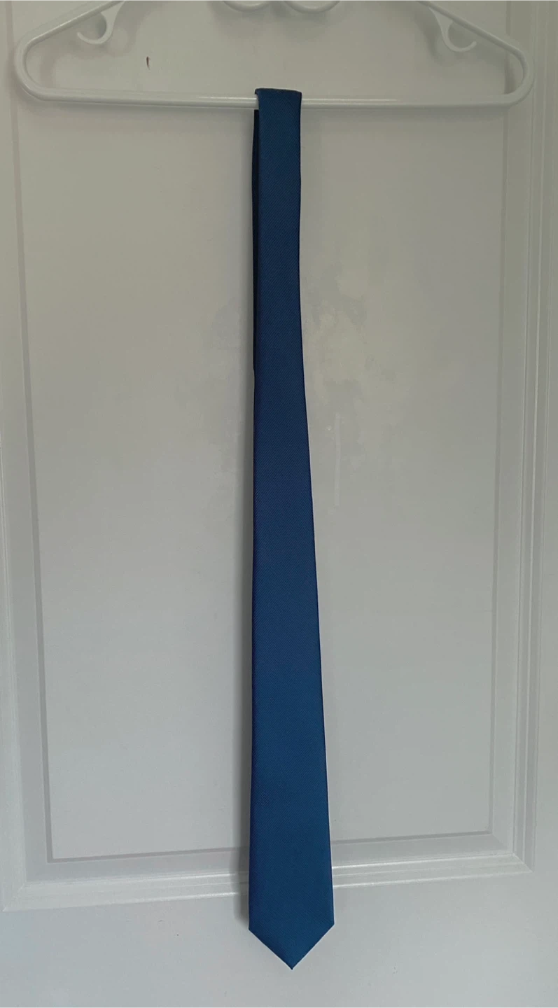 Haggar Tailored Flex Blue Tie – Textured – Good Condition
