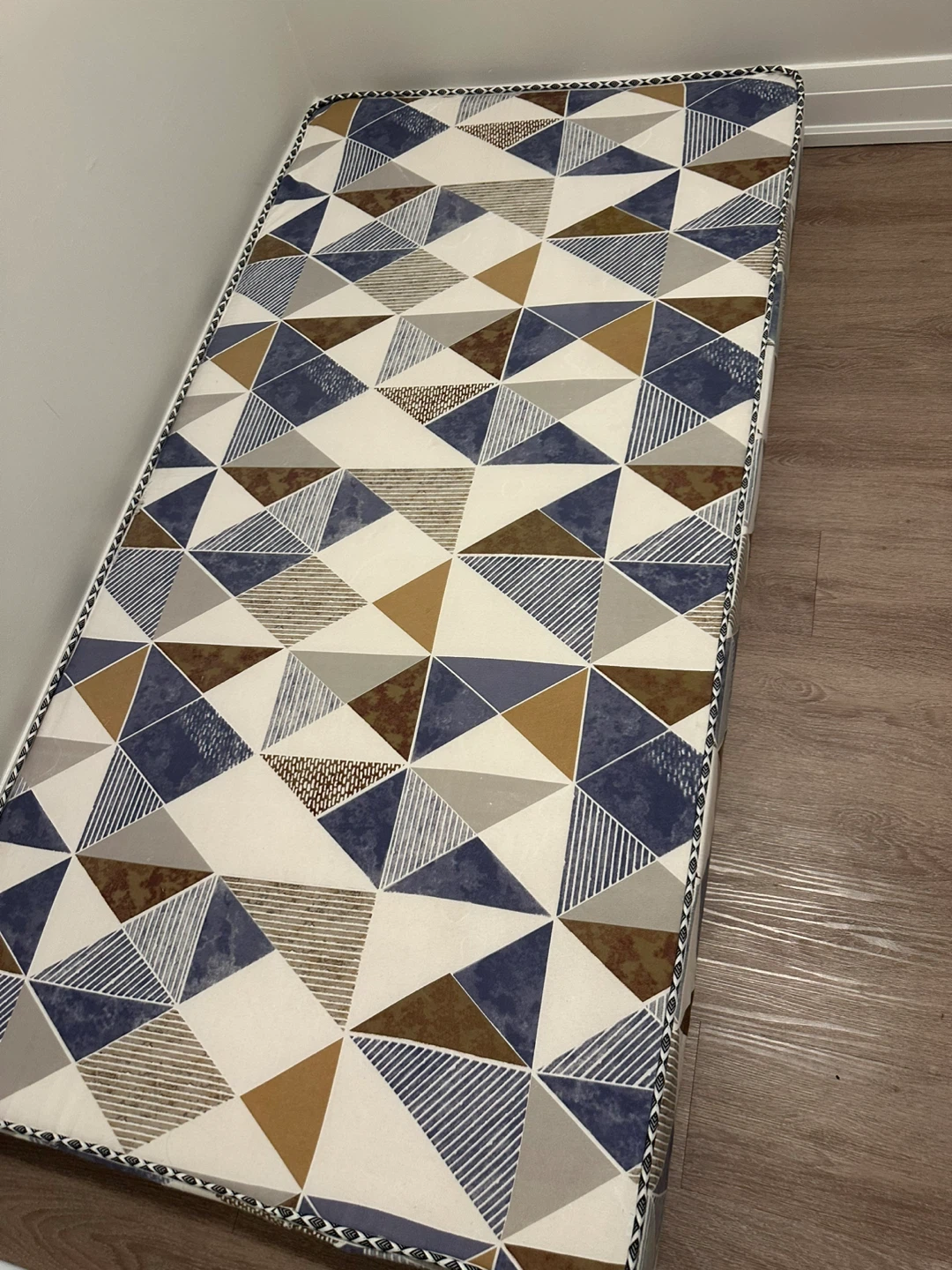 Geometric Pattern Toddler Mattress