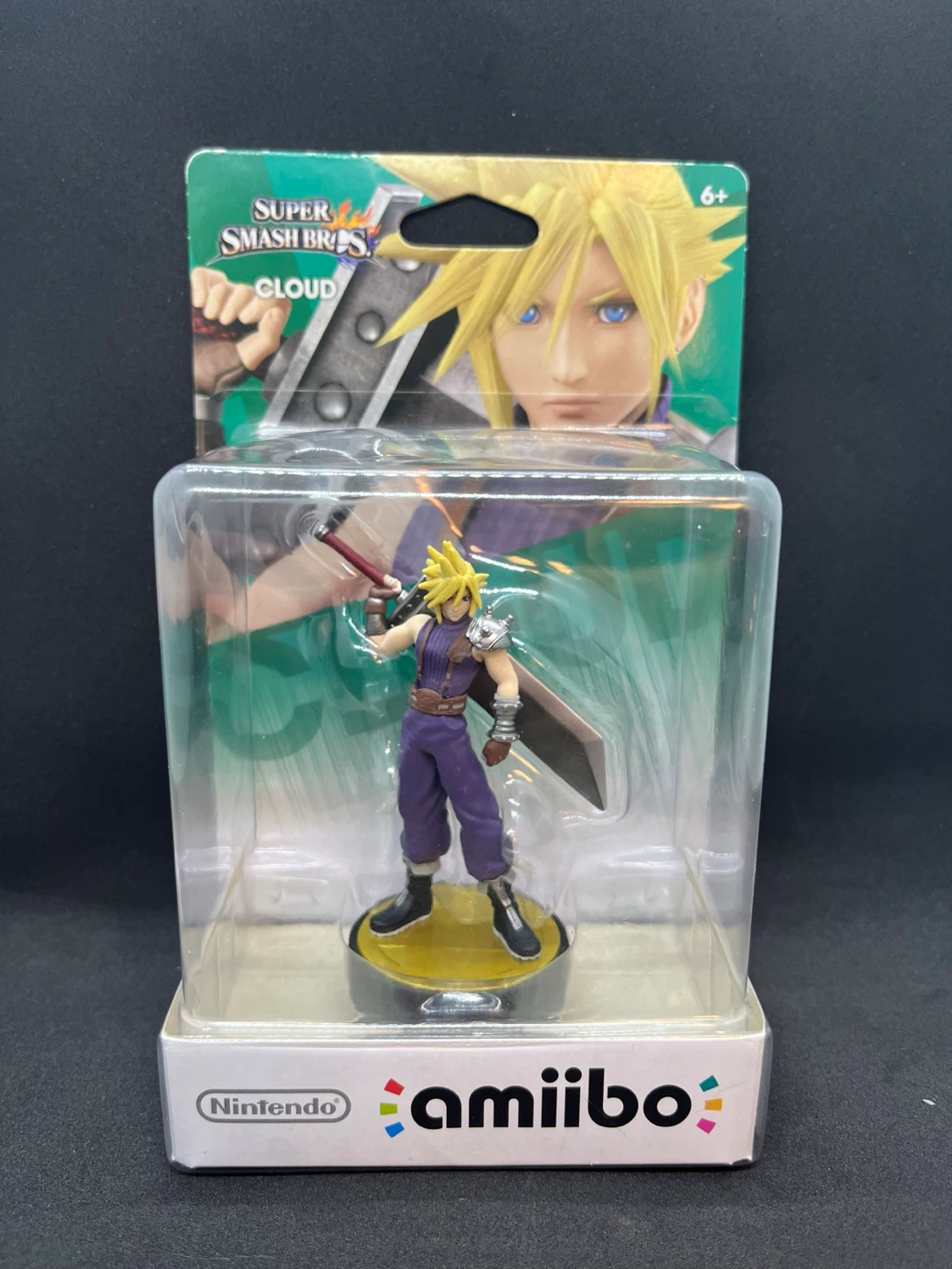 Sealed Cloud Strife Super Smash Bros amiibo
