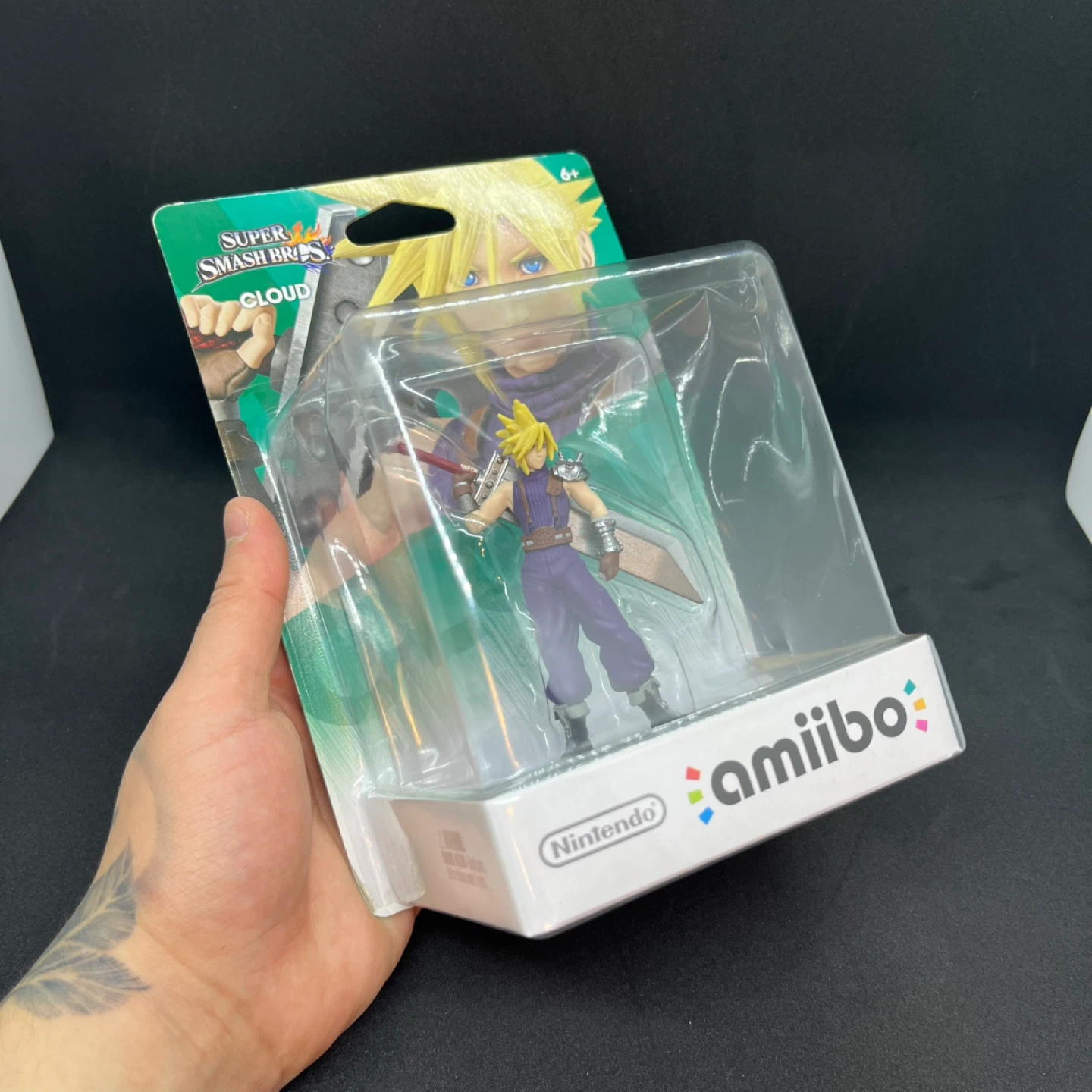 Sealed Cloud Strife Super Smash Bros amiibo - photo 5