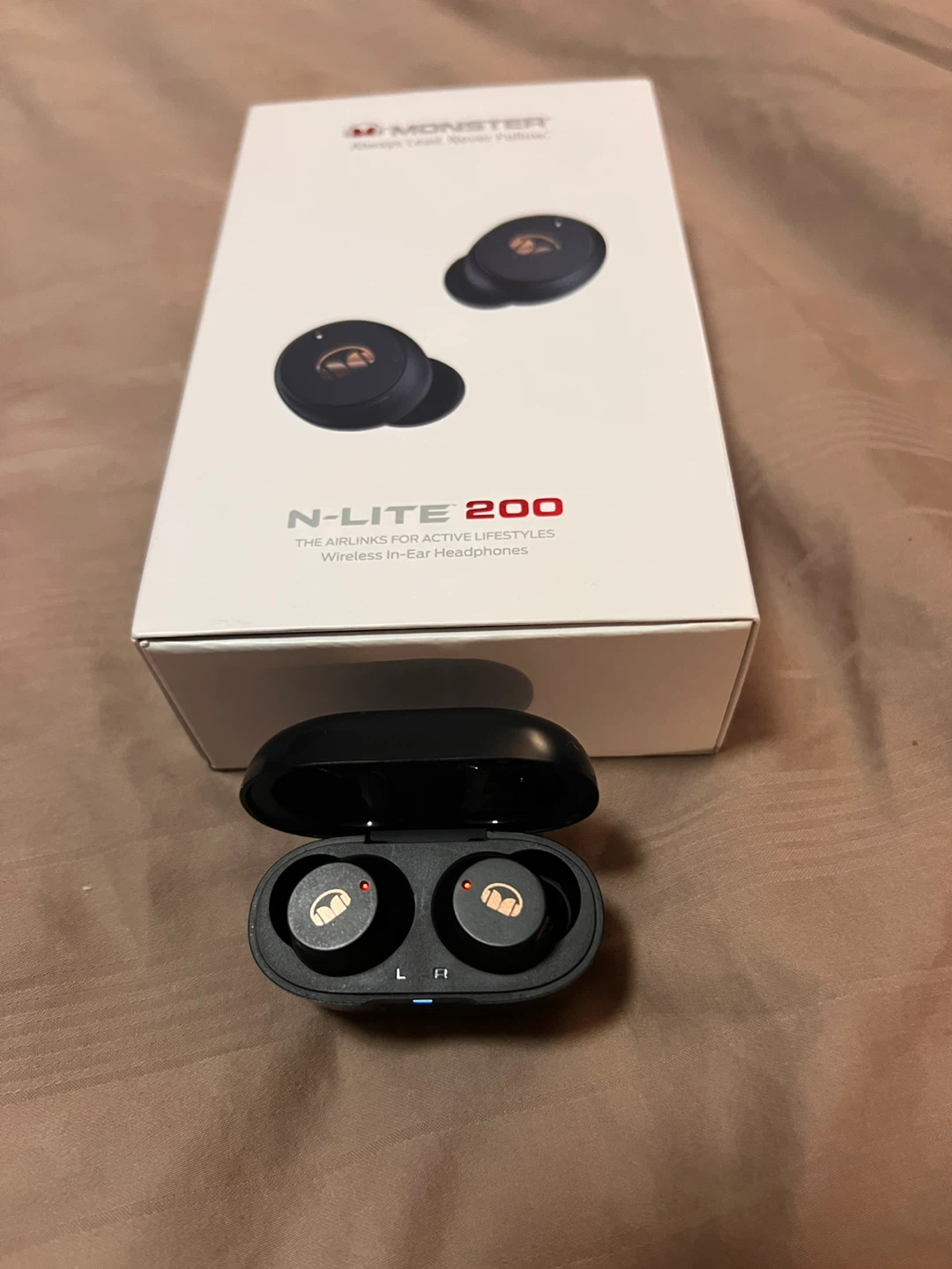 Monster Wireless Earbuds with Charging Case
