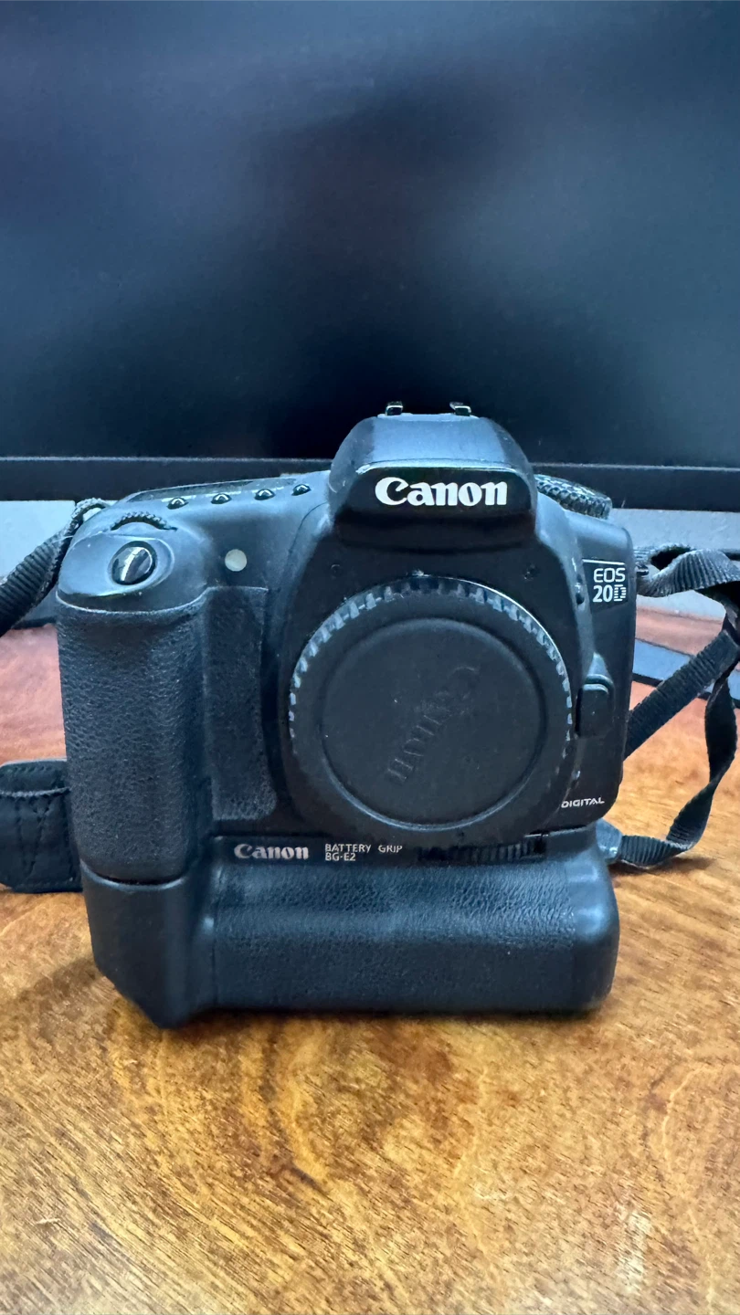 Canon EOS 20D DSLR Body