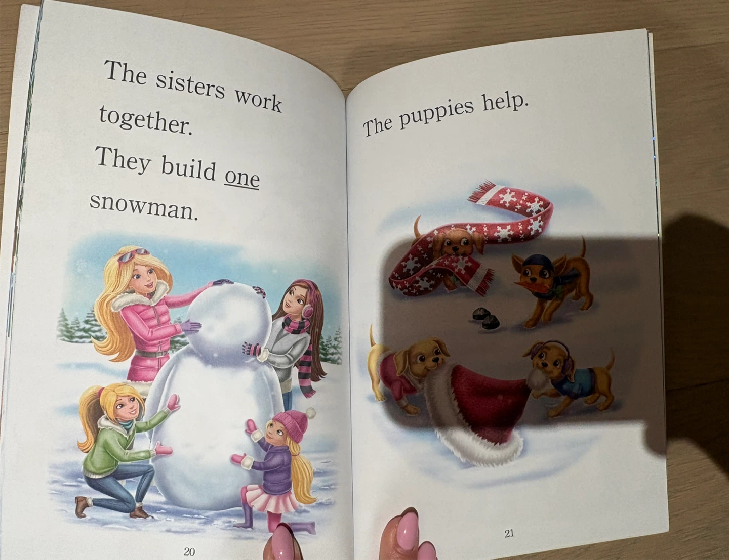 Barbie "Let's Build a Snowman!" Step Into Reading Book - photo 3