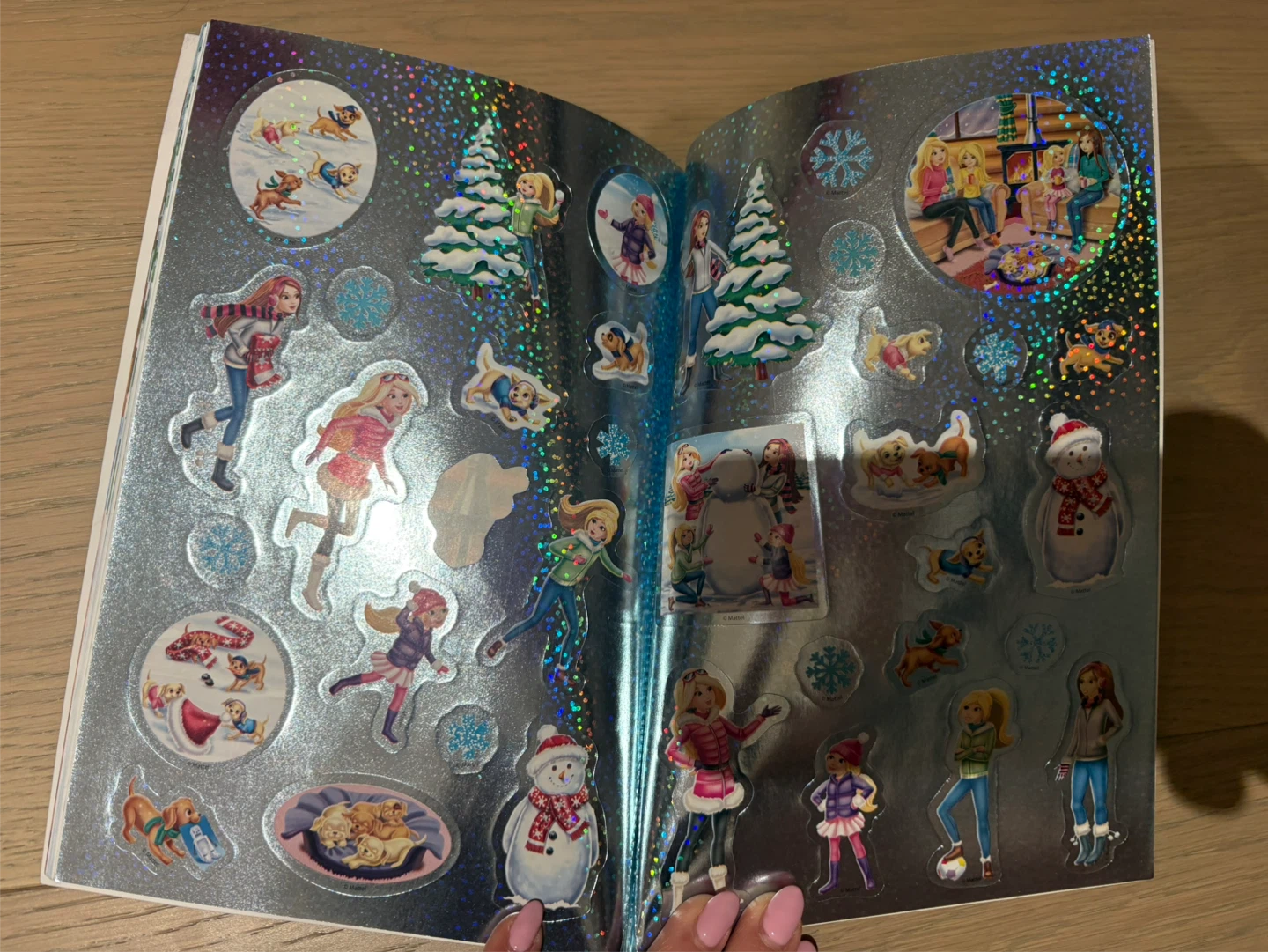Barbie "Let's Build a Snowman!" Step Into Reading Book - photo 4