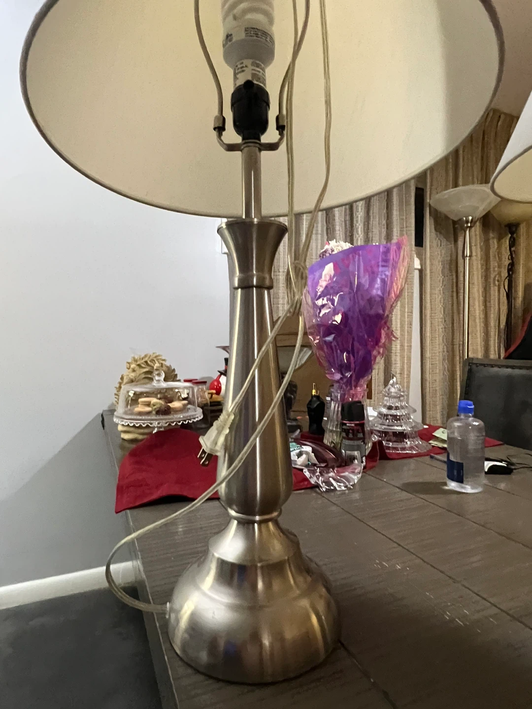 Set of 2 Table Lamps with White Shades - photo 3