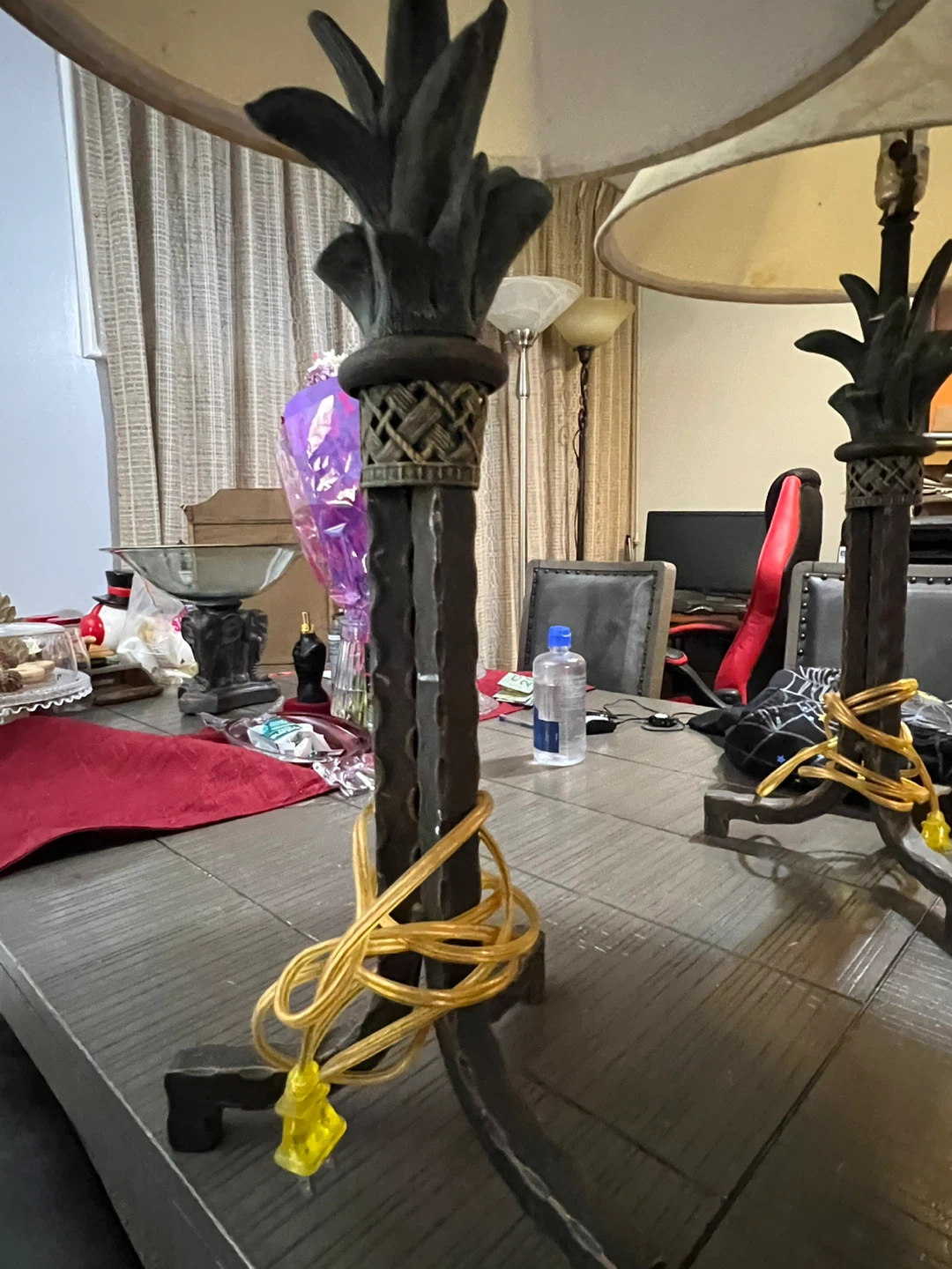 Pair of Decorative Table Lamps - photo 5