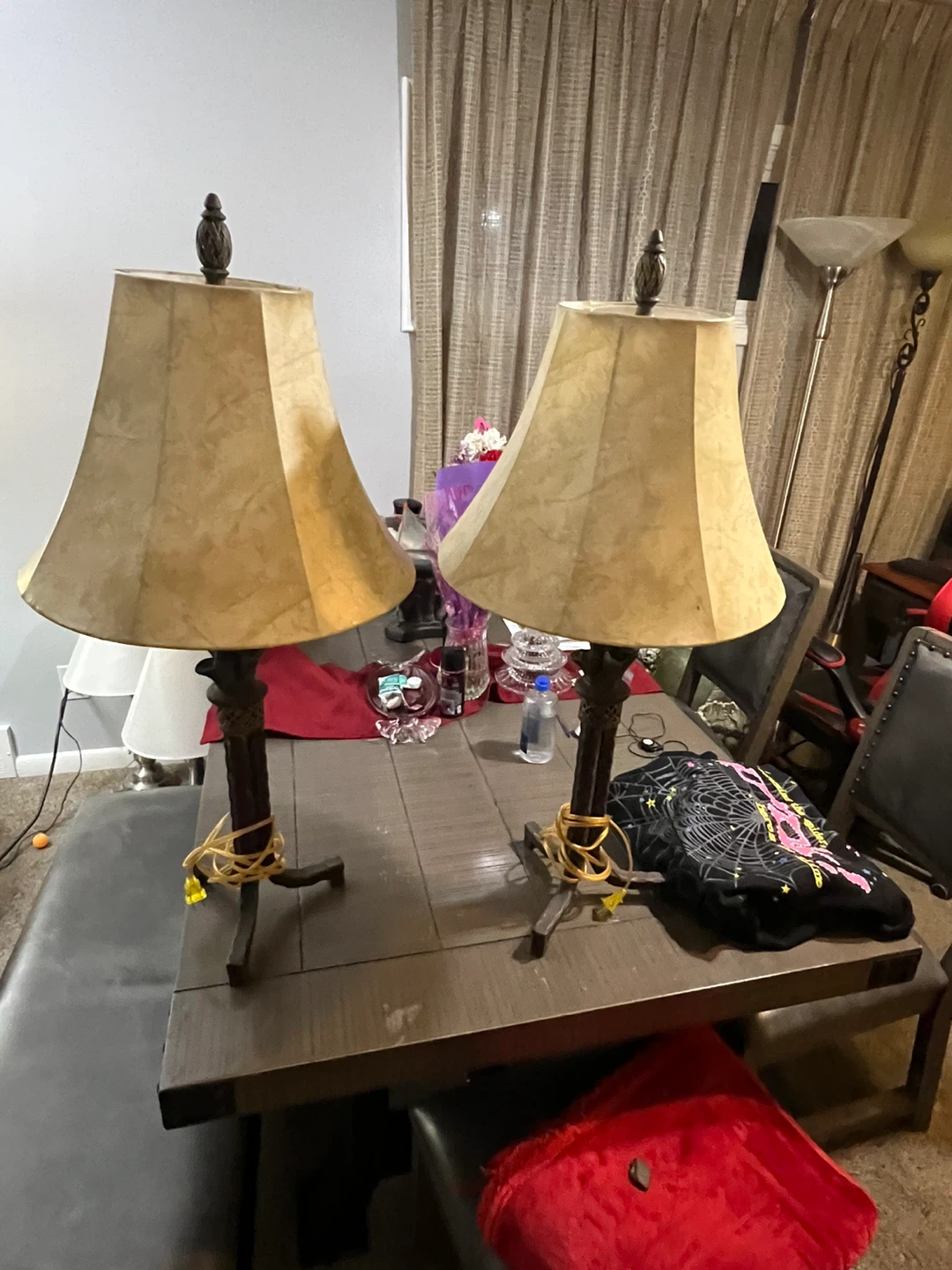 Pair of Decorative Table Lamps - photo 4