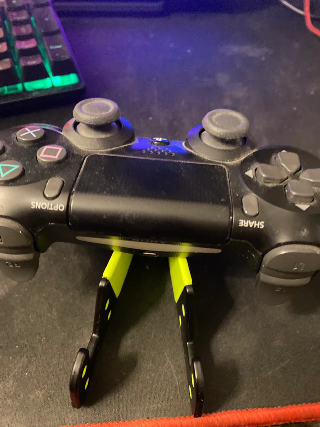 Black PlayStation 4 DualShock 4 Controller - photo 2