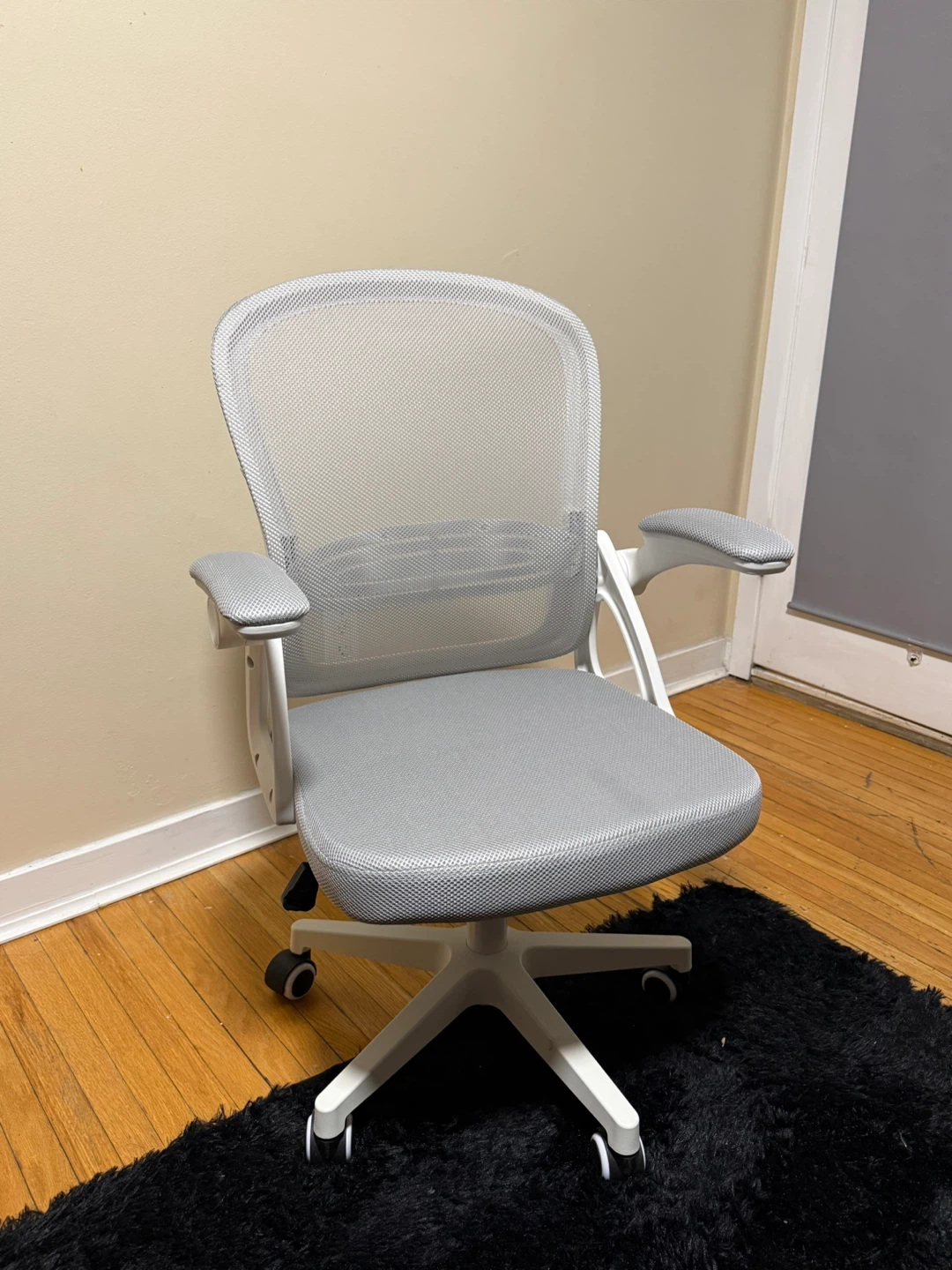 Ergonomic Office Chair - Grey Mesh
