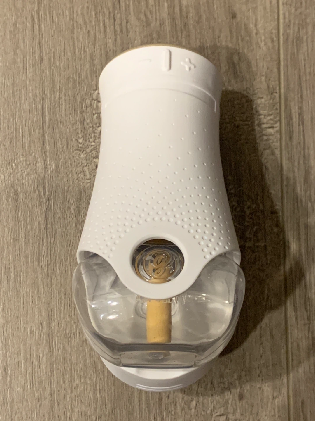 SC Johnson SCJ-233 Plug-in Air Freshener 🥕 Holder - photo 4