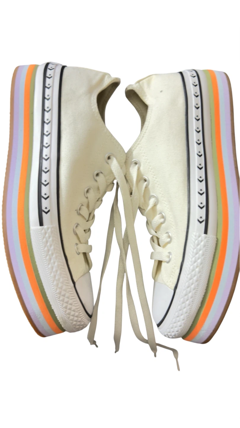 Converse Chuck Taylor All Star Platform Sneakers