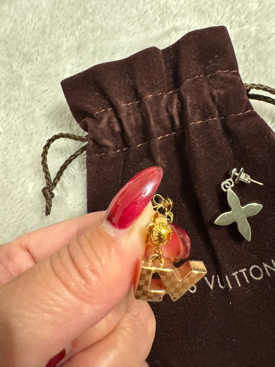 Authentic Louis Vuitton Interchangeable Earrings - photo 2