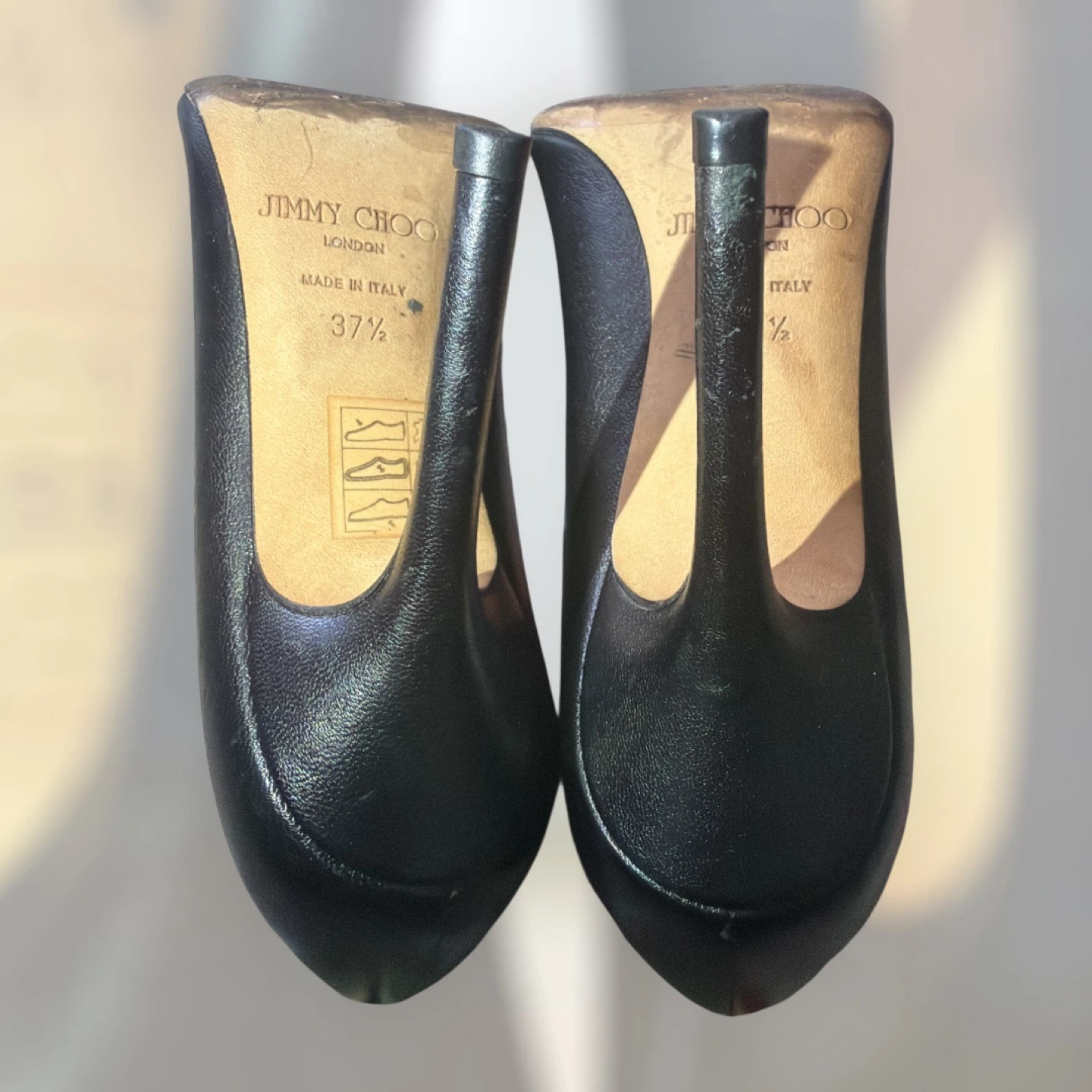 Jimmy Choo Black Leather Studded Pointed Toe Heels Size 37.5 - photo 4