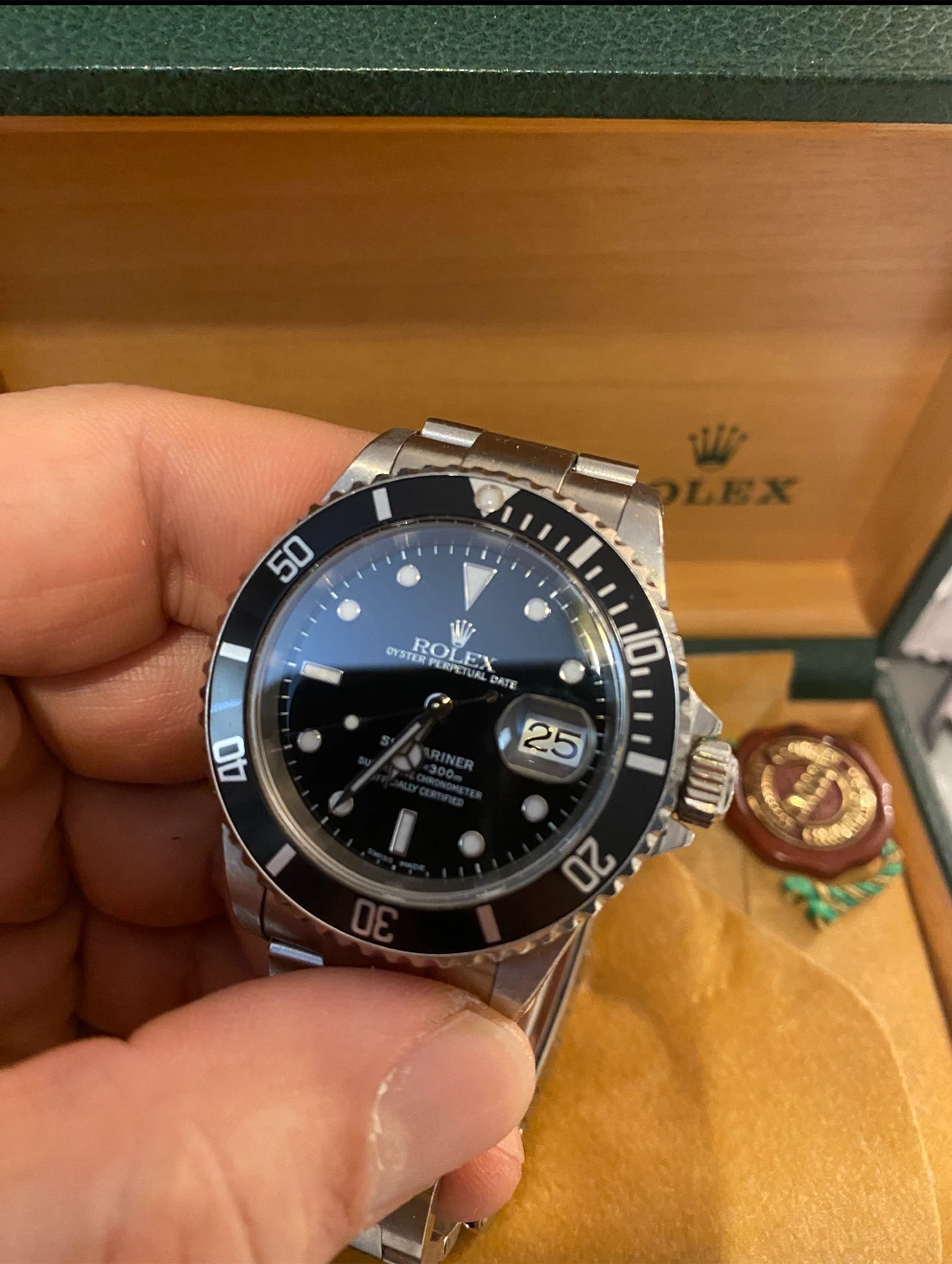Rolex Submariner Date 16610 Automatic Watch