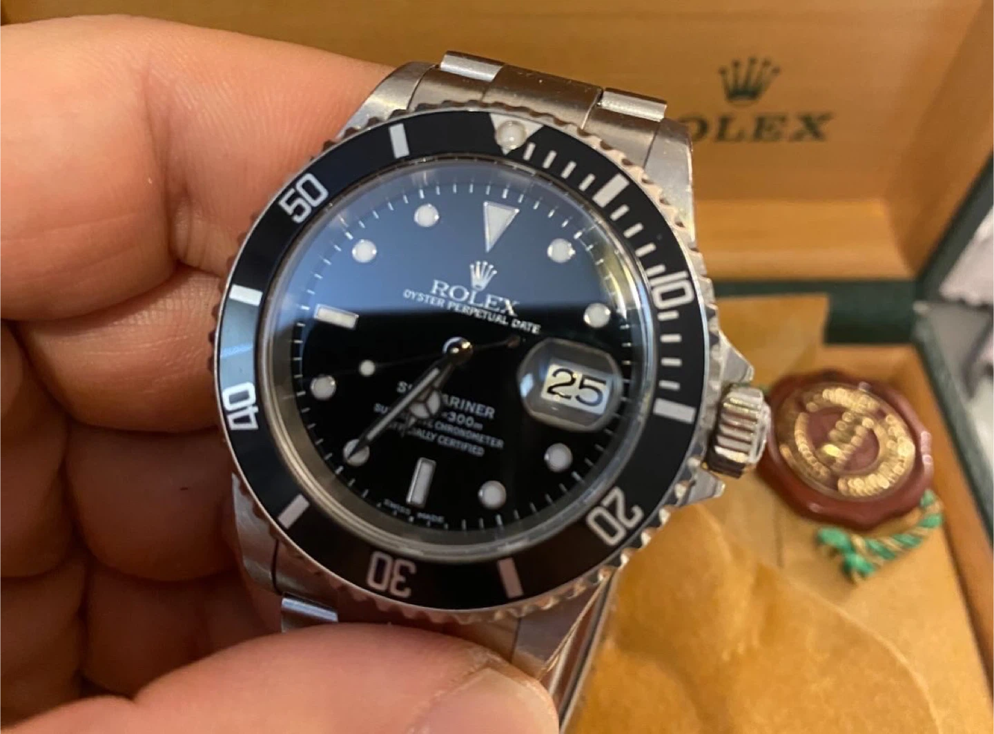 Rolex Submariner Date 16610 Automatic Watch - photo 5