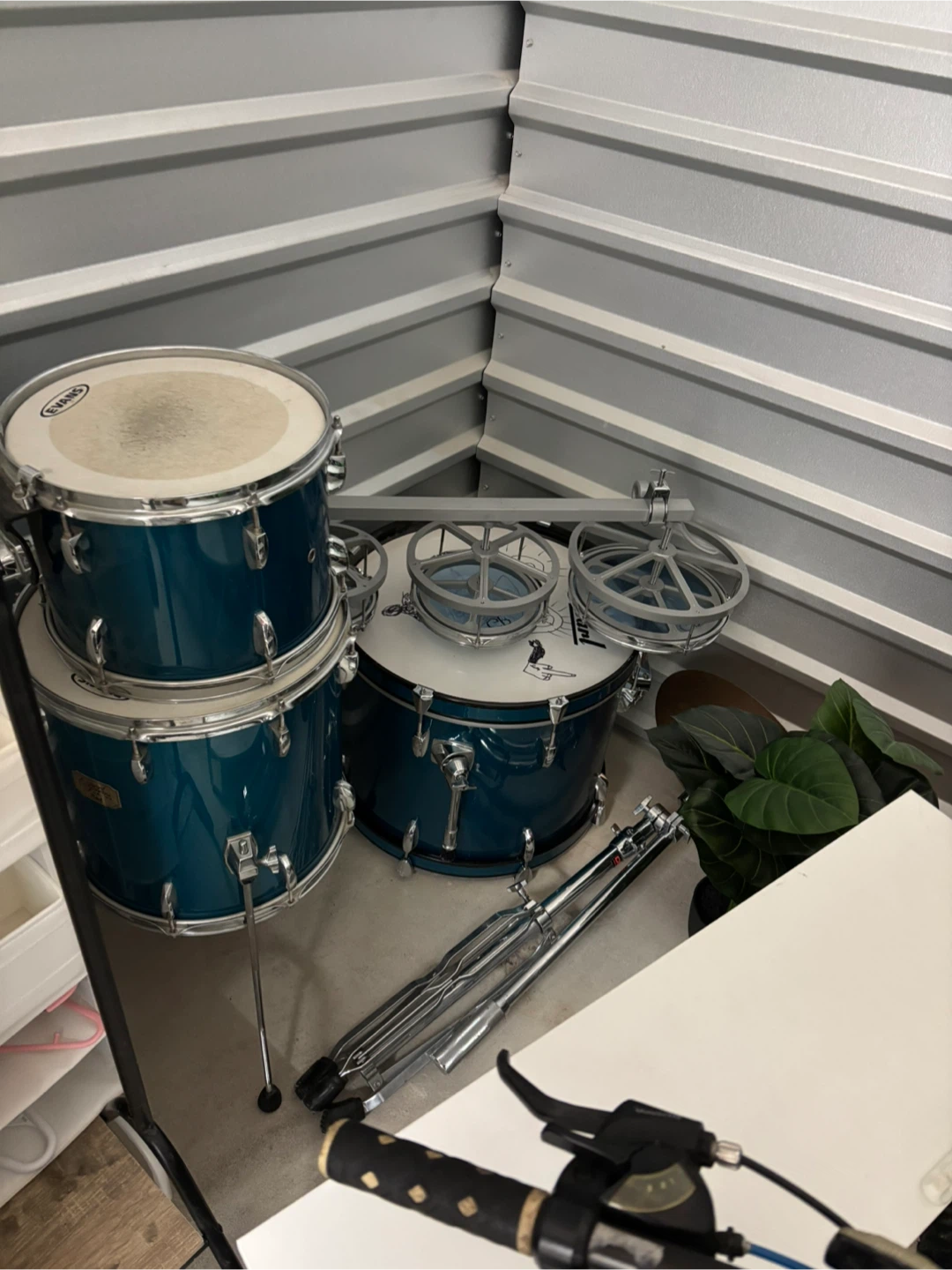 Pearl 5 piece drum set