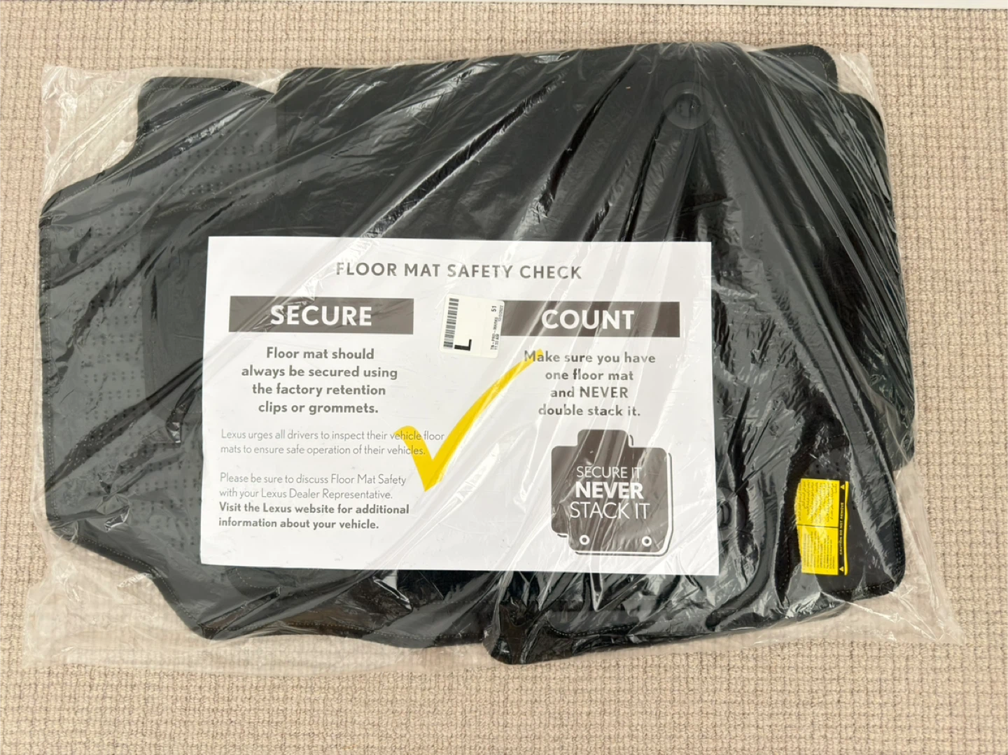 Brand New OEM Lexus NX350h Floor Mats (Factory Original Set) - photo 2