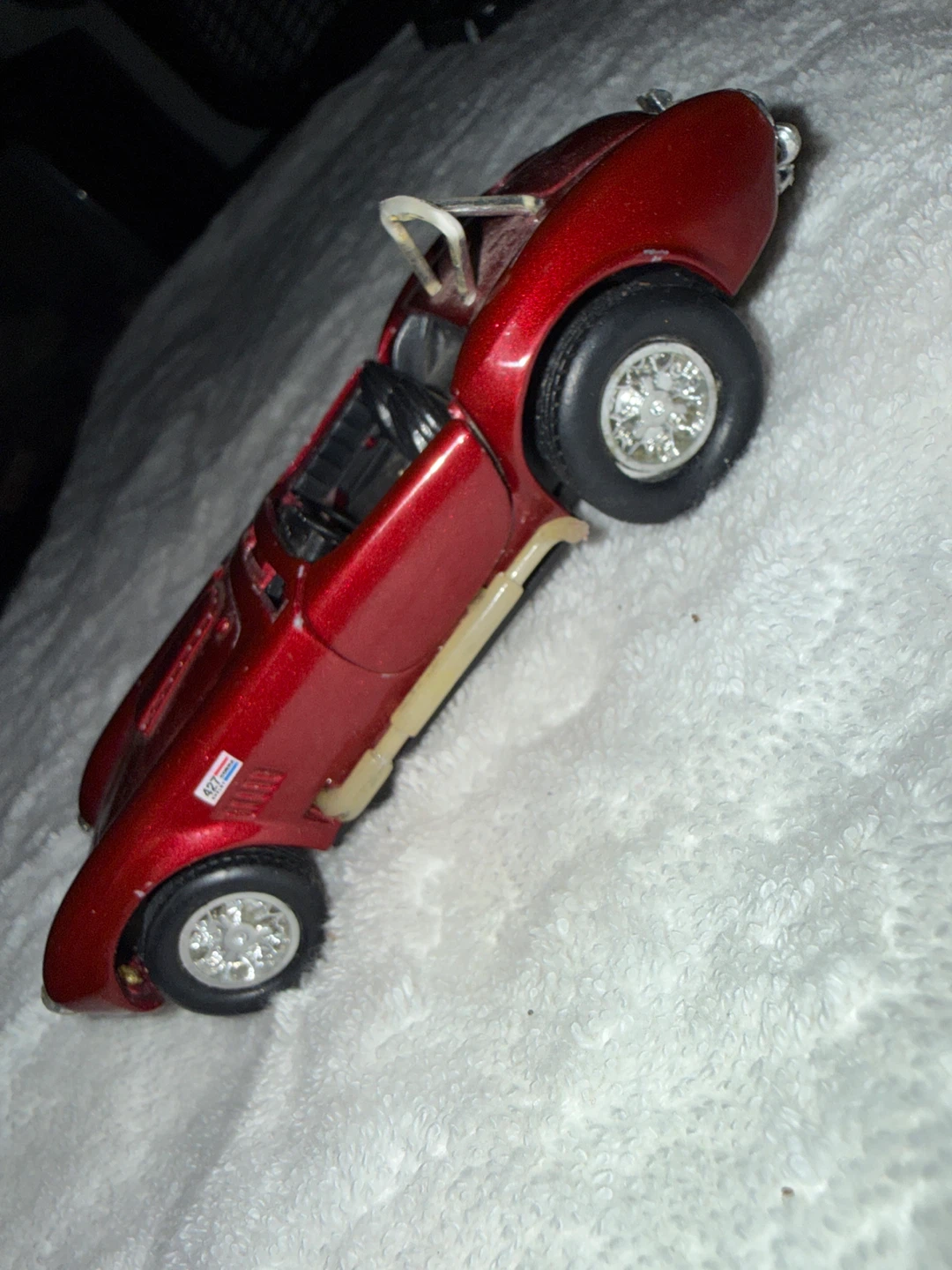Red Cobra 427 S/C Toy Car - photo 2