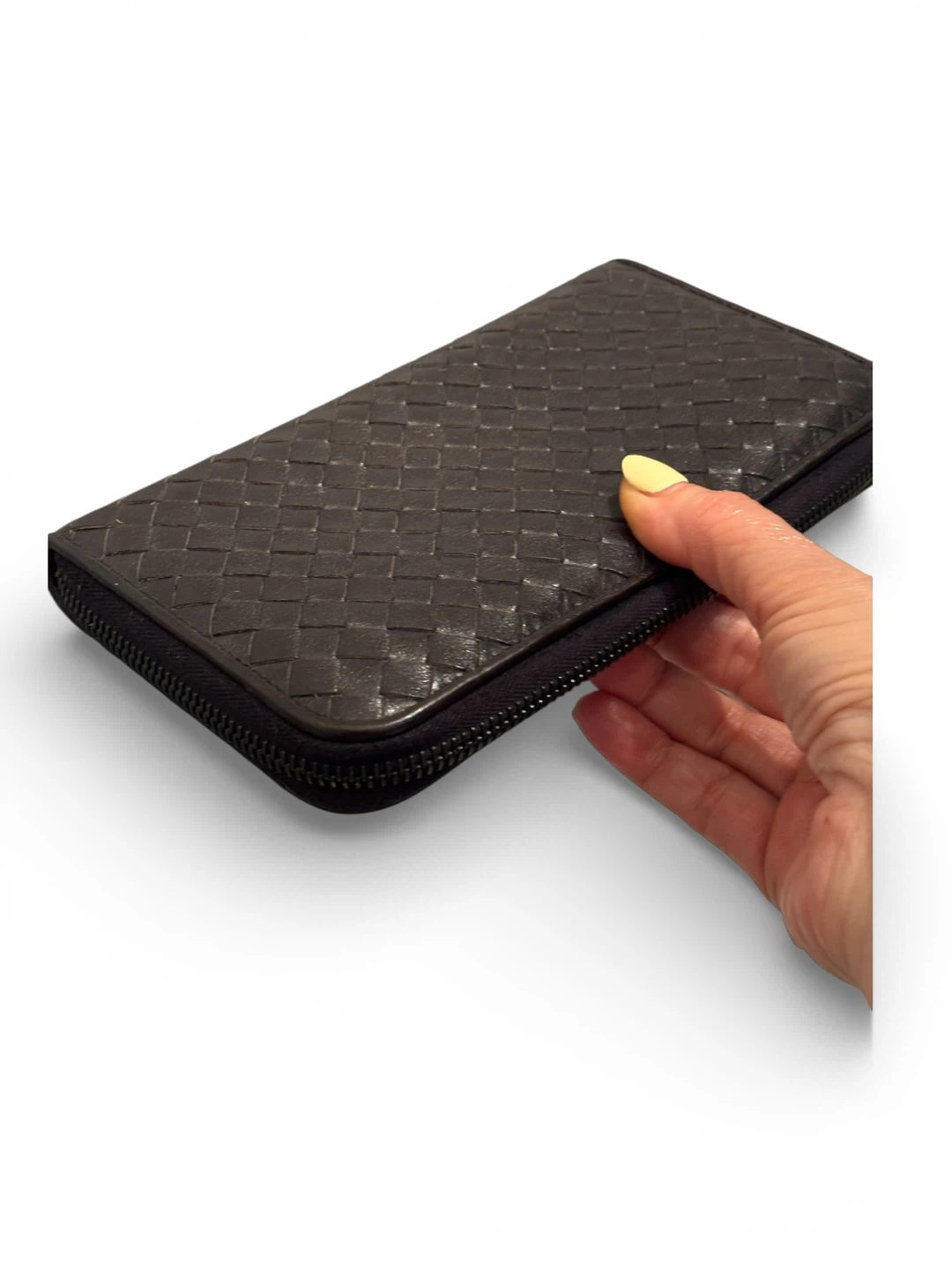 Bottega Veneta Intrecciato Zip Around Wallet - photo 3