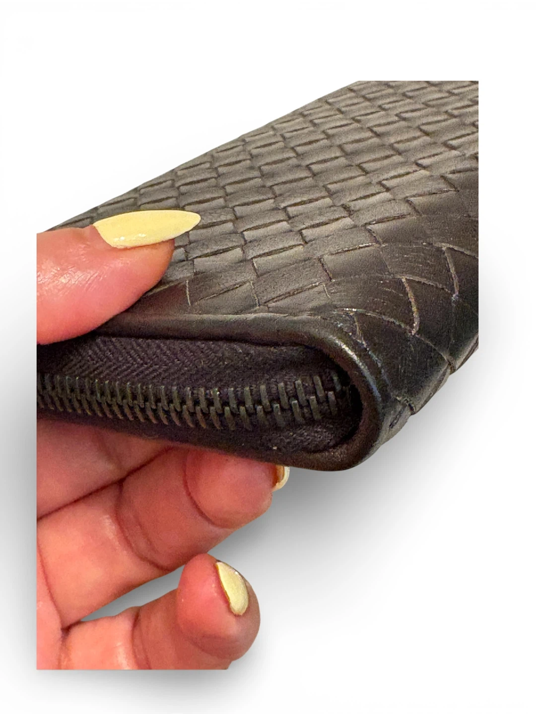 Bottega Veneta Intrecciato Zip Around Wallet - photo 4