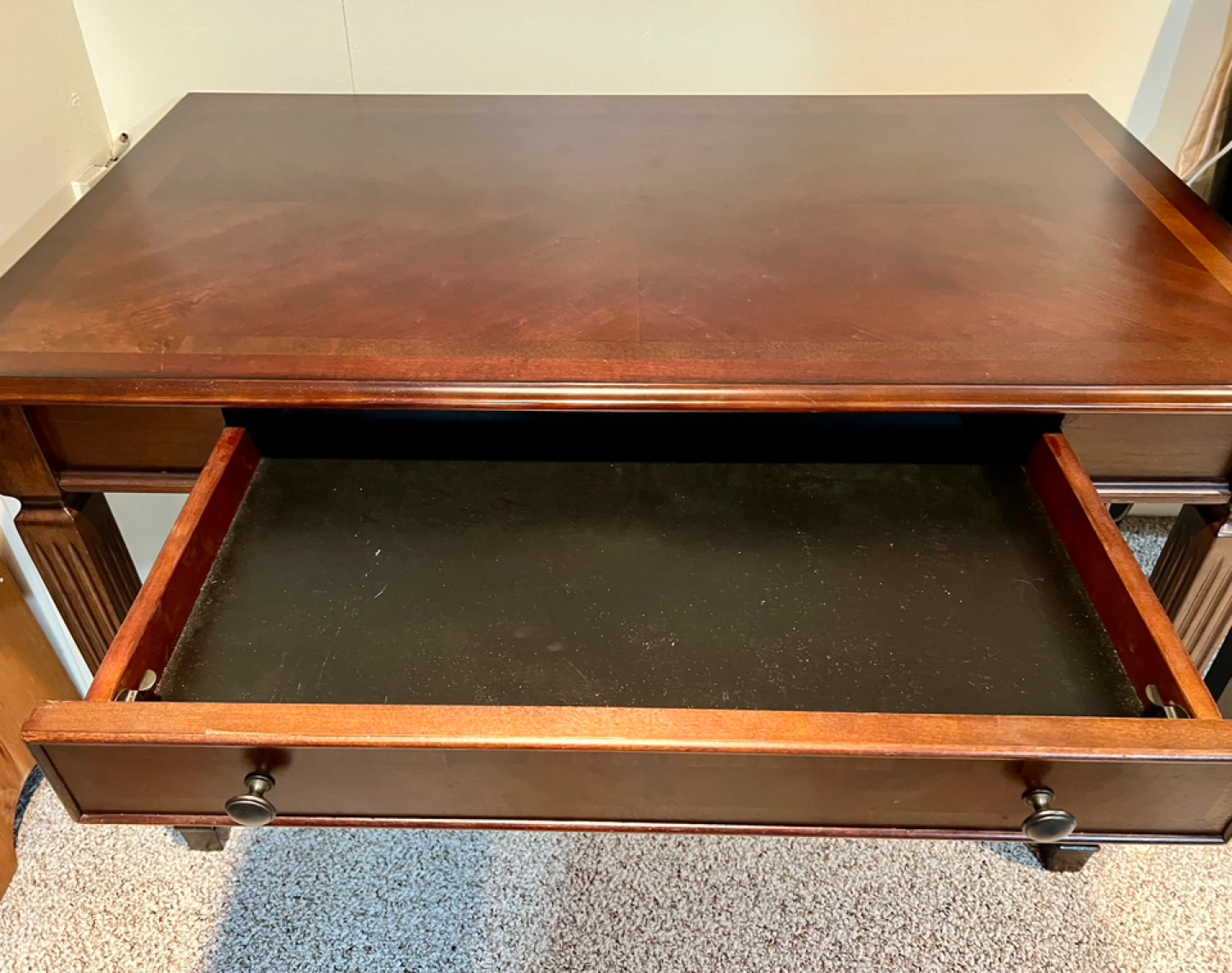 Wooden Desk with Keyboard Drawer