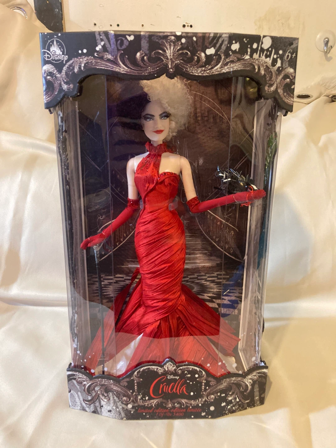 Disney Cruella Limited Edition Doll