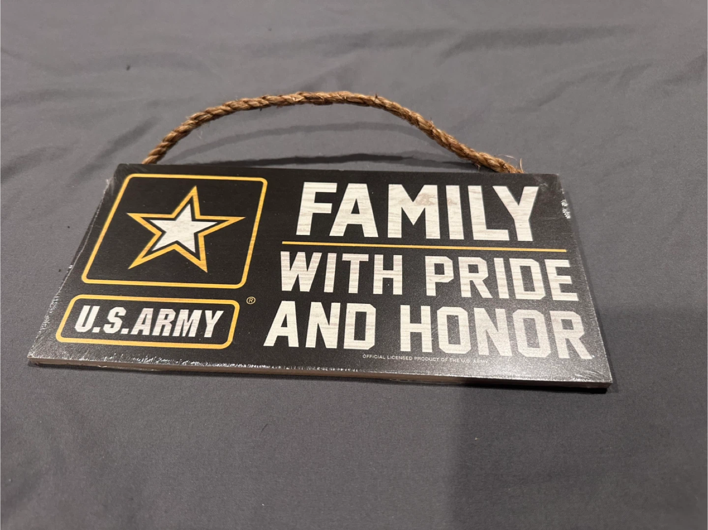 U.S. Army "Family With Pride And Honor" Wood Sign