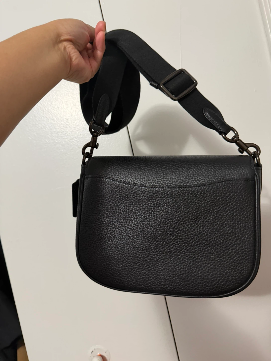 Coach Amelia Saddle Bag - Black Leather and Black hardware - photo 4