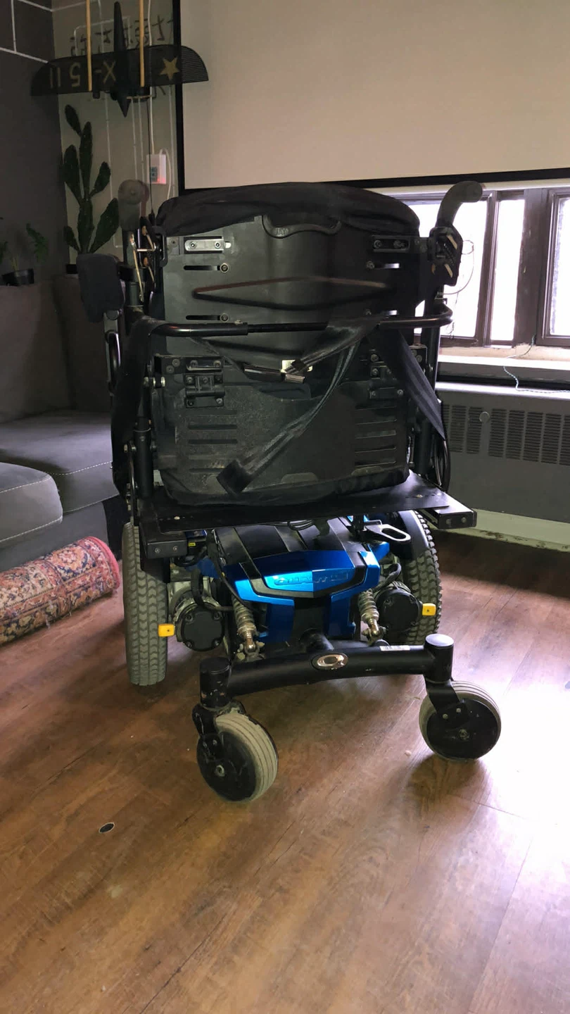 2 wheel chairs - photo 3