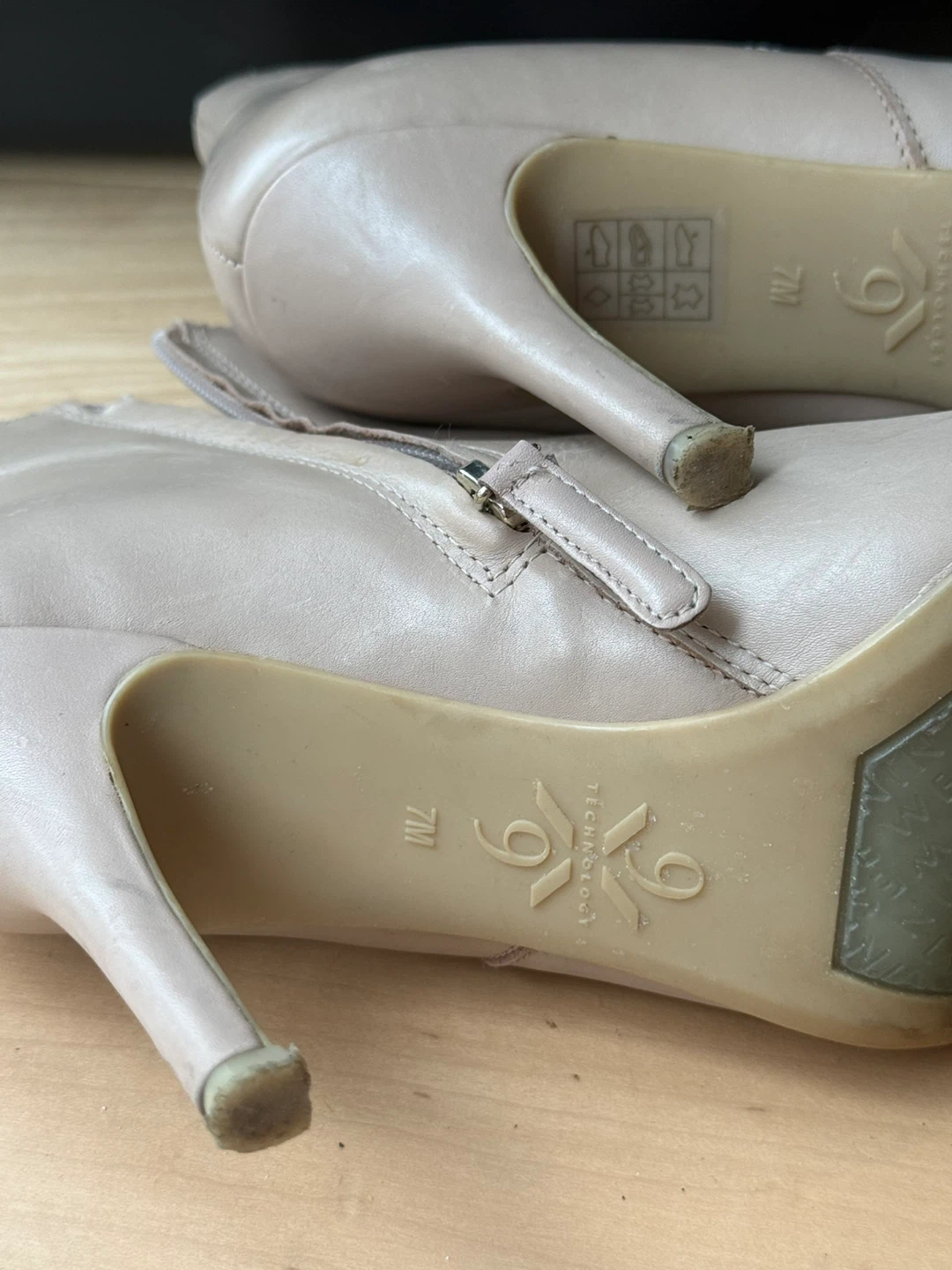 Nine West Women's Beige Leather Ankle Boots Size 7 - photo 4