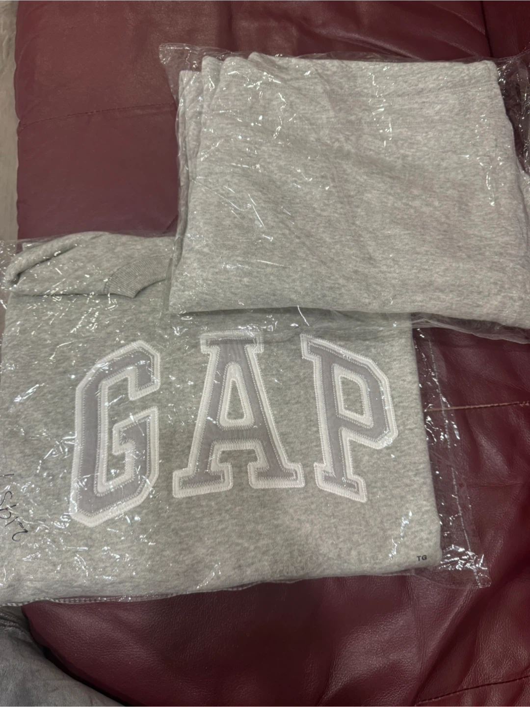 GAP Women's Grey Crewneck Sweatsuit