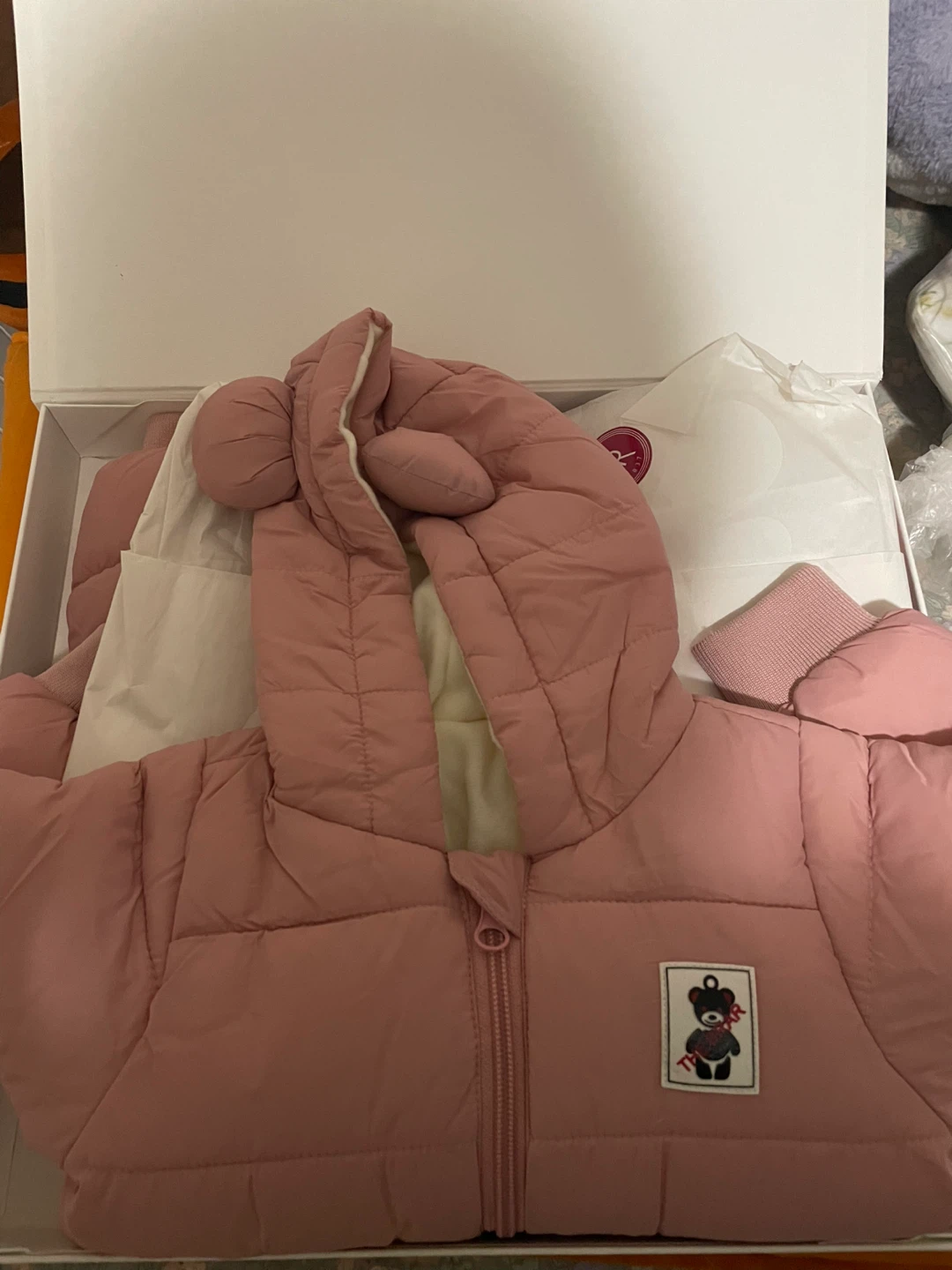 Max Mara Baby Pink Puffer Snowsuit with Hood and Ears - photo 3