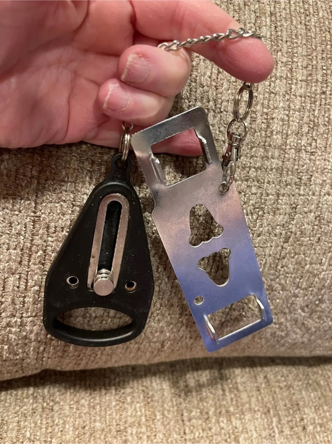 Door security device, extra lock, for travel safety