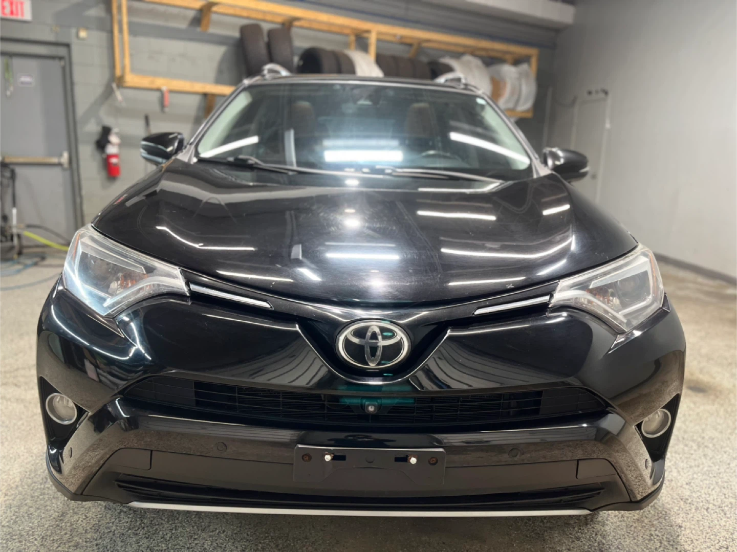 Toyota RAV4 Limited AWD Black SUV - photo 2