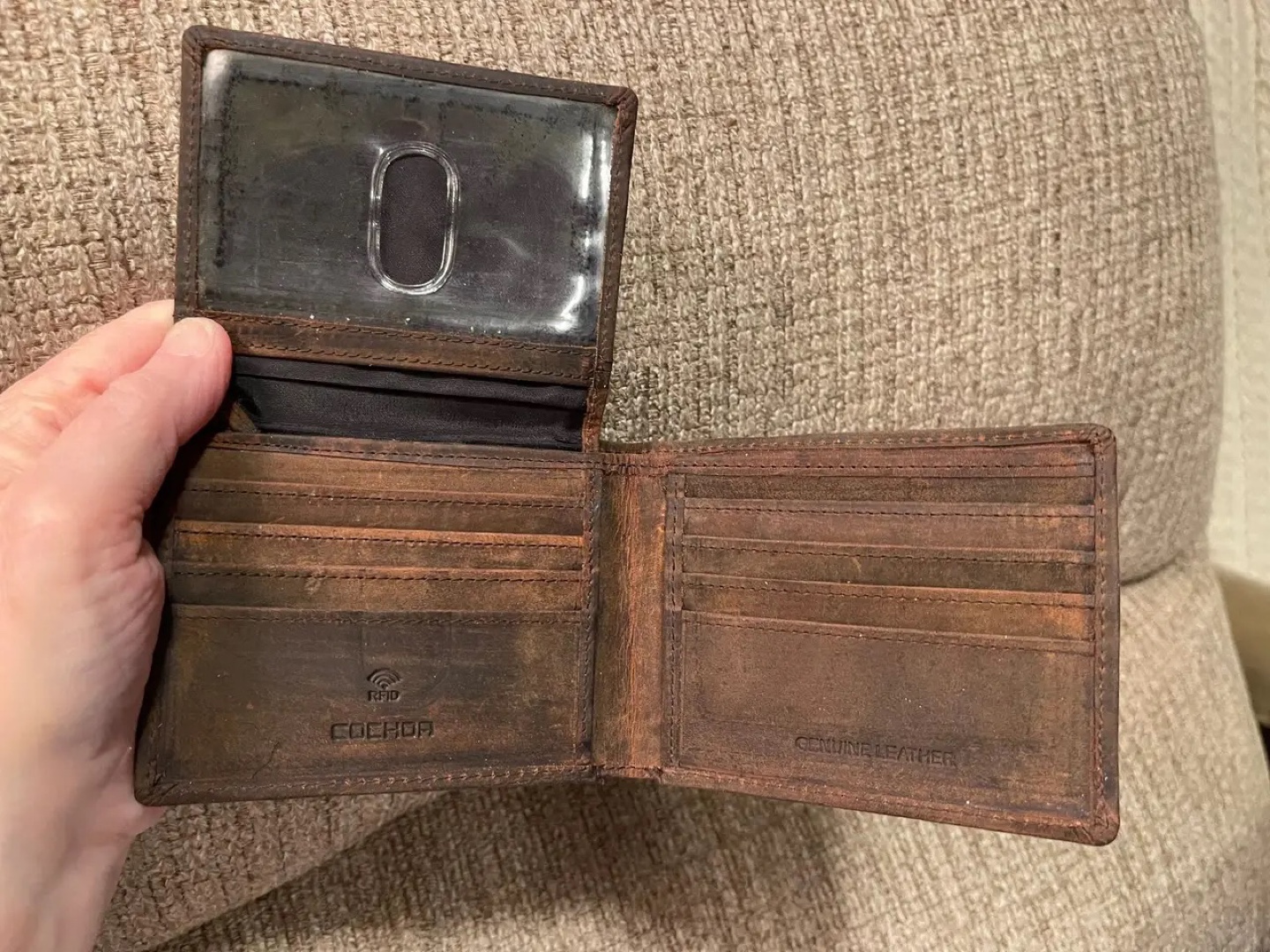 Men's Brown Leather Bifold Wallet with RFID Blocking