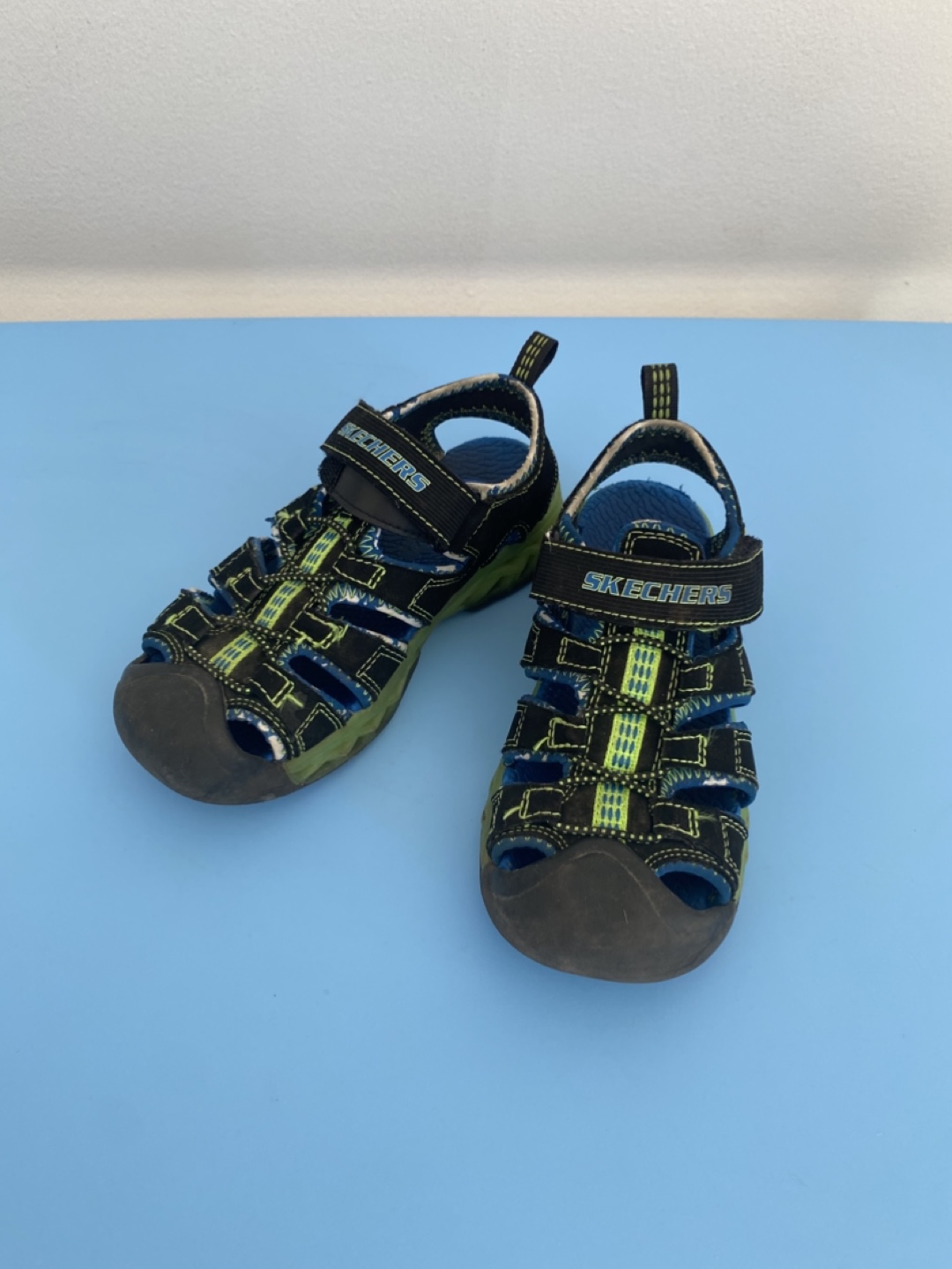 Skechers Kids Light-Up Sandals Size 12 - photo 2