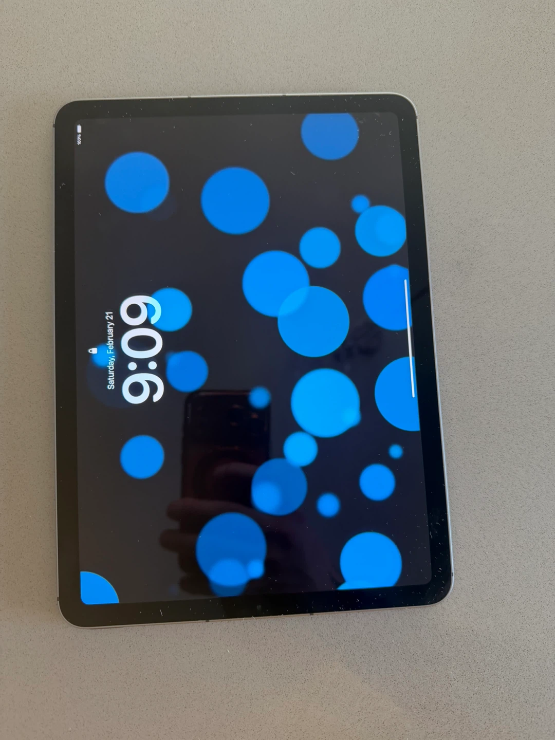 Apple iPad Air fifth gen 2022 - photo 2