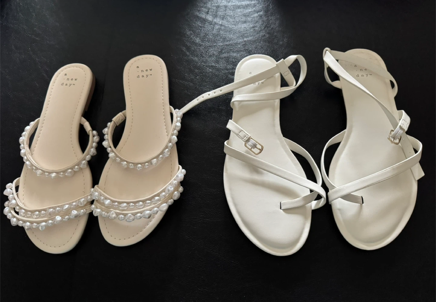 A New Day 2 pairs Women's Flat Sandals - White & Pearl