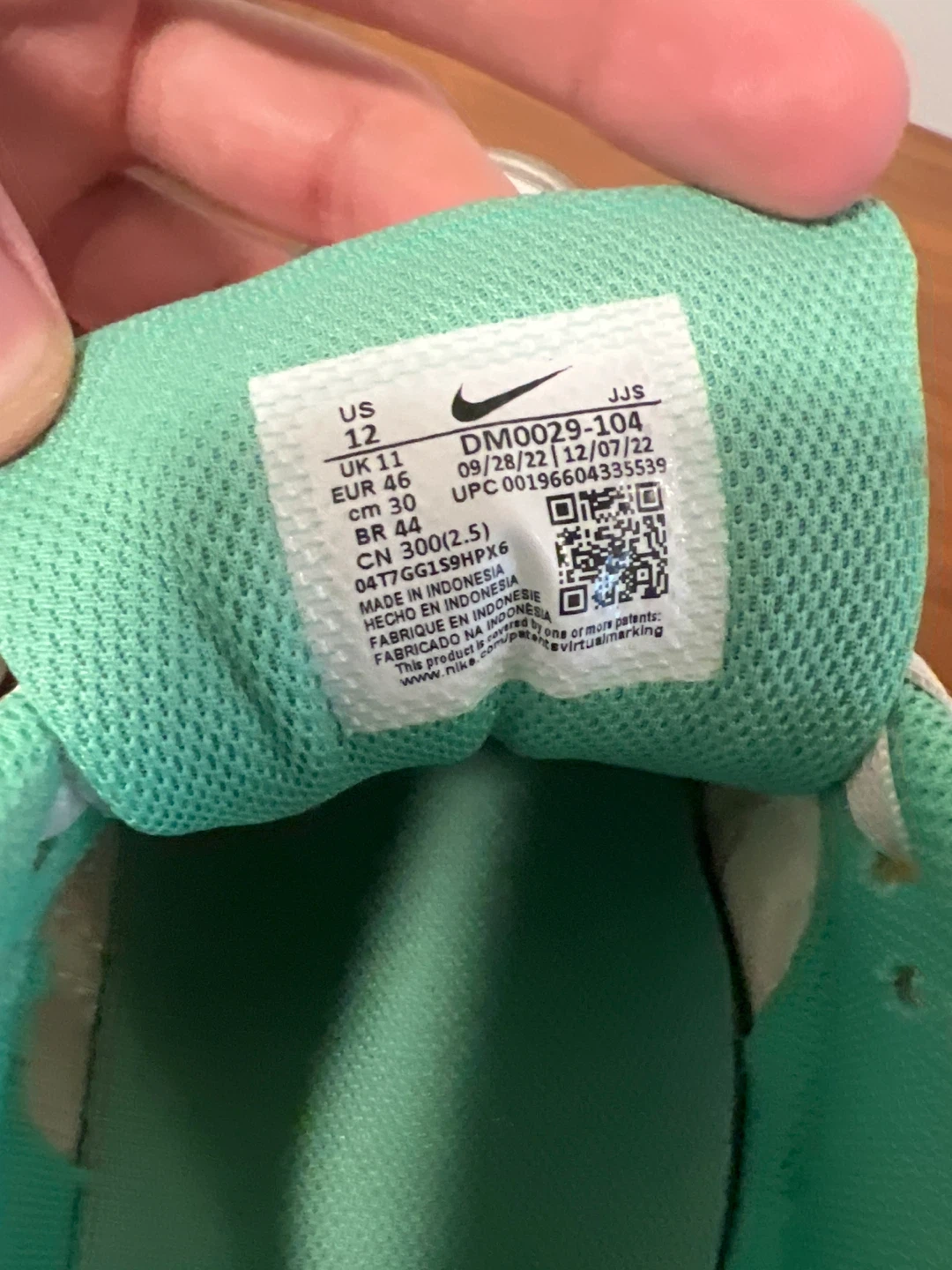 Nike Air Max 90 Shoes - White/Green - photo 3