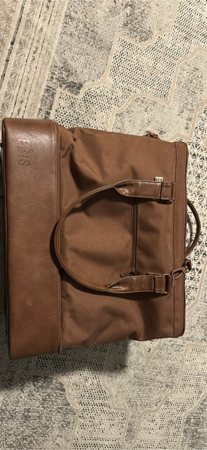 BEIS The Weekender Bag
