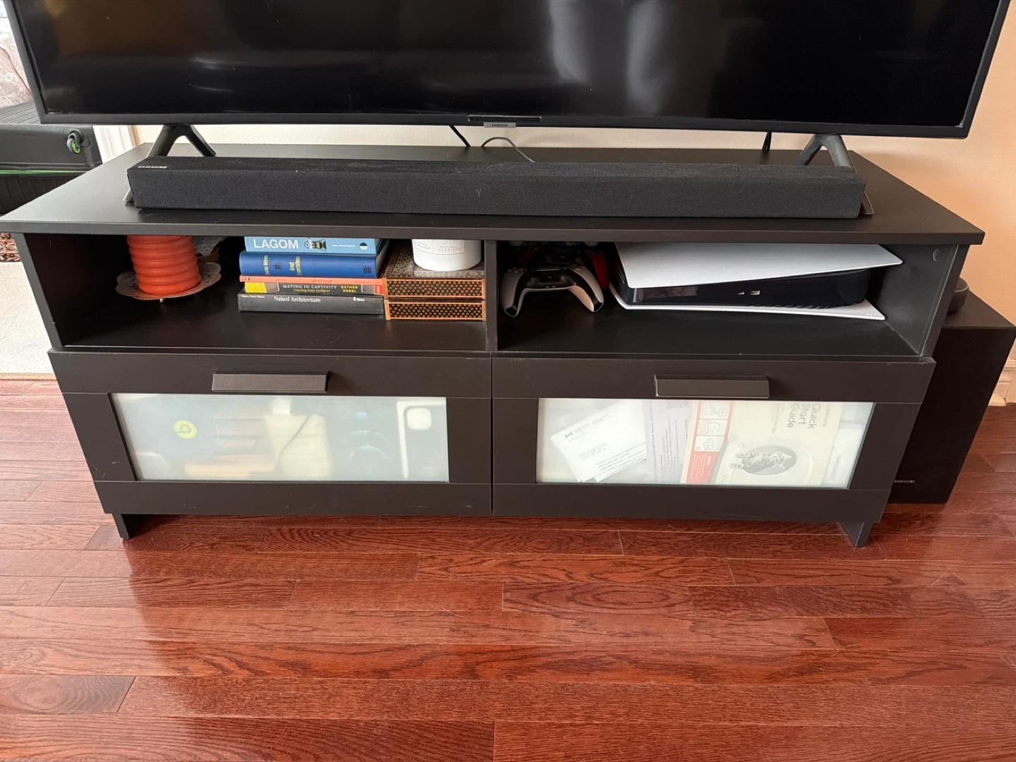 Black Entertainment Unit - photo 2