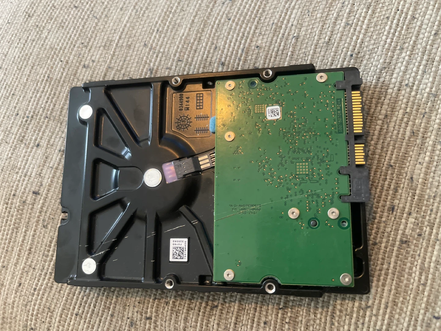 Seagate Exos 7E8 4TB Enterprise Hard Drive - photo 2