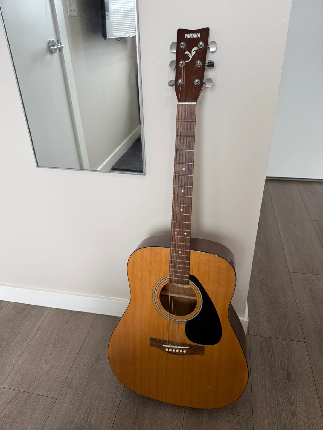 Yamaha F-310 Acoustic Guitar