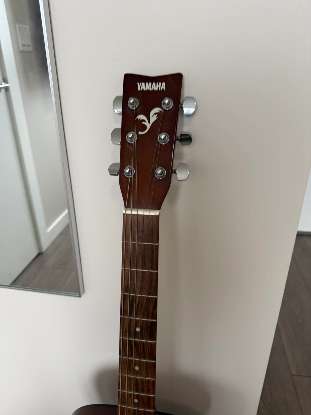 Yamaha F-310 Acoustic Guitar - photo 2