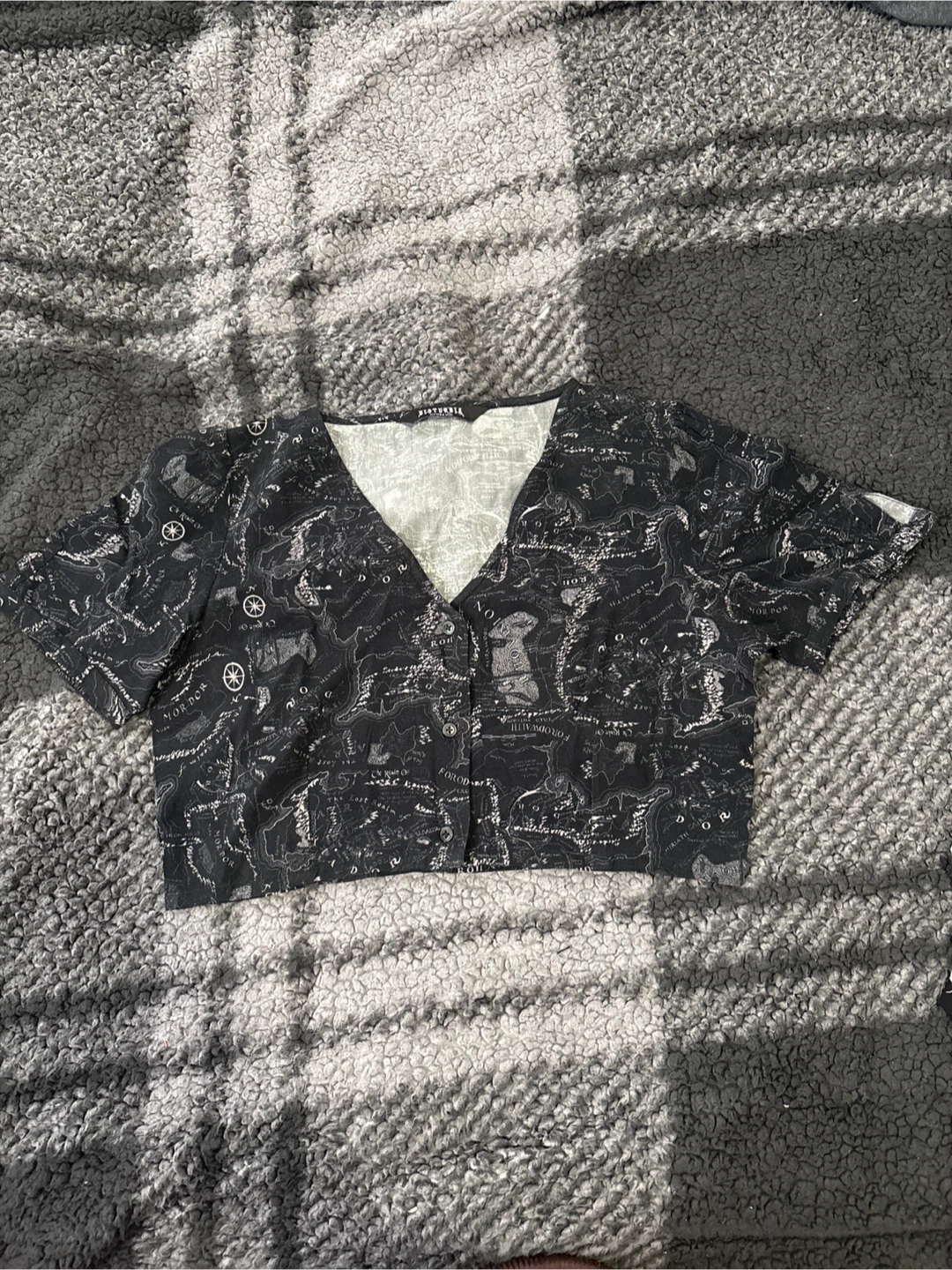 Crop Top w/ Fantasy Map Design - Size 4