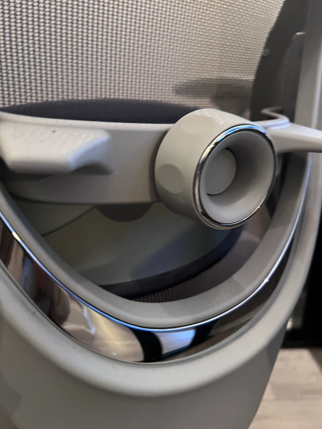 FlexiSpot Ergonomic Office Chair - photo 3