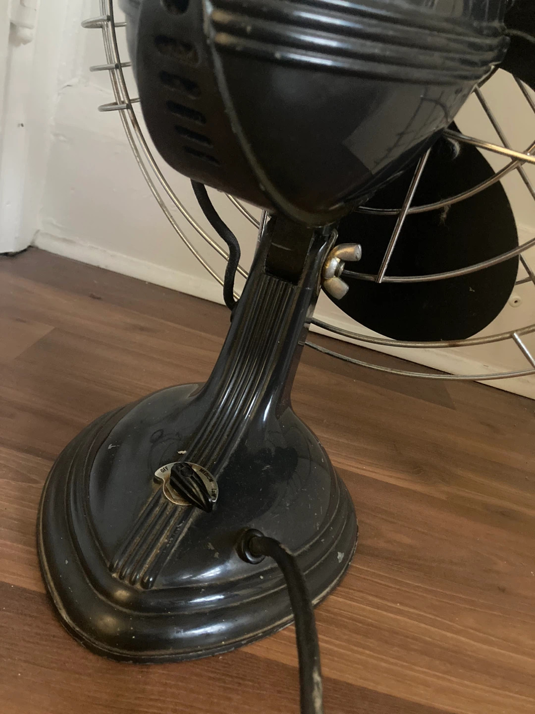 VINTAGE Robbins & Myers 3 Speed Oscillating Industrial Table Fan - photo 4