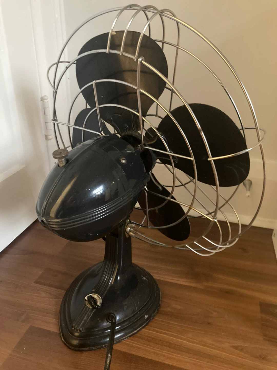 VINTAGE Robbins & Myers 3 Speed Oscillating Industrial Table Fan - photo 3