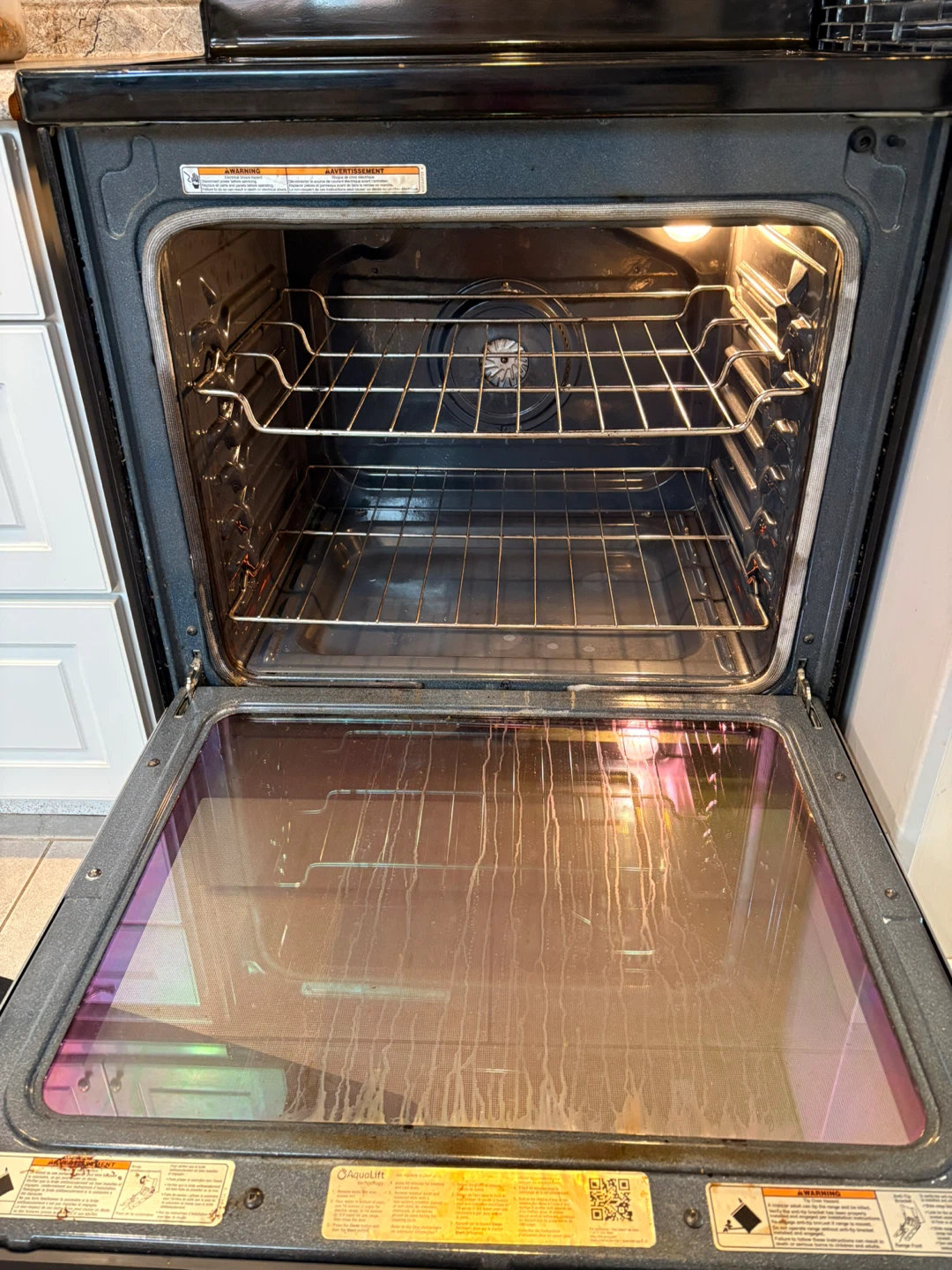 Whirlpool Electric Range with Oven - photo 3